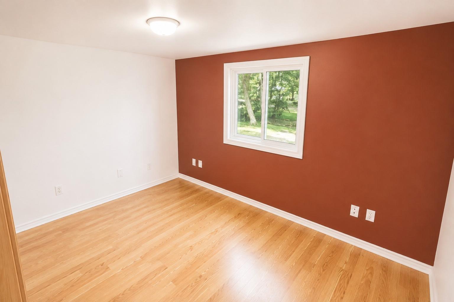 Photo 10 of 25 Hess Street, Sault Ste Marie, Ward 5 — HOMEH