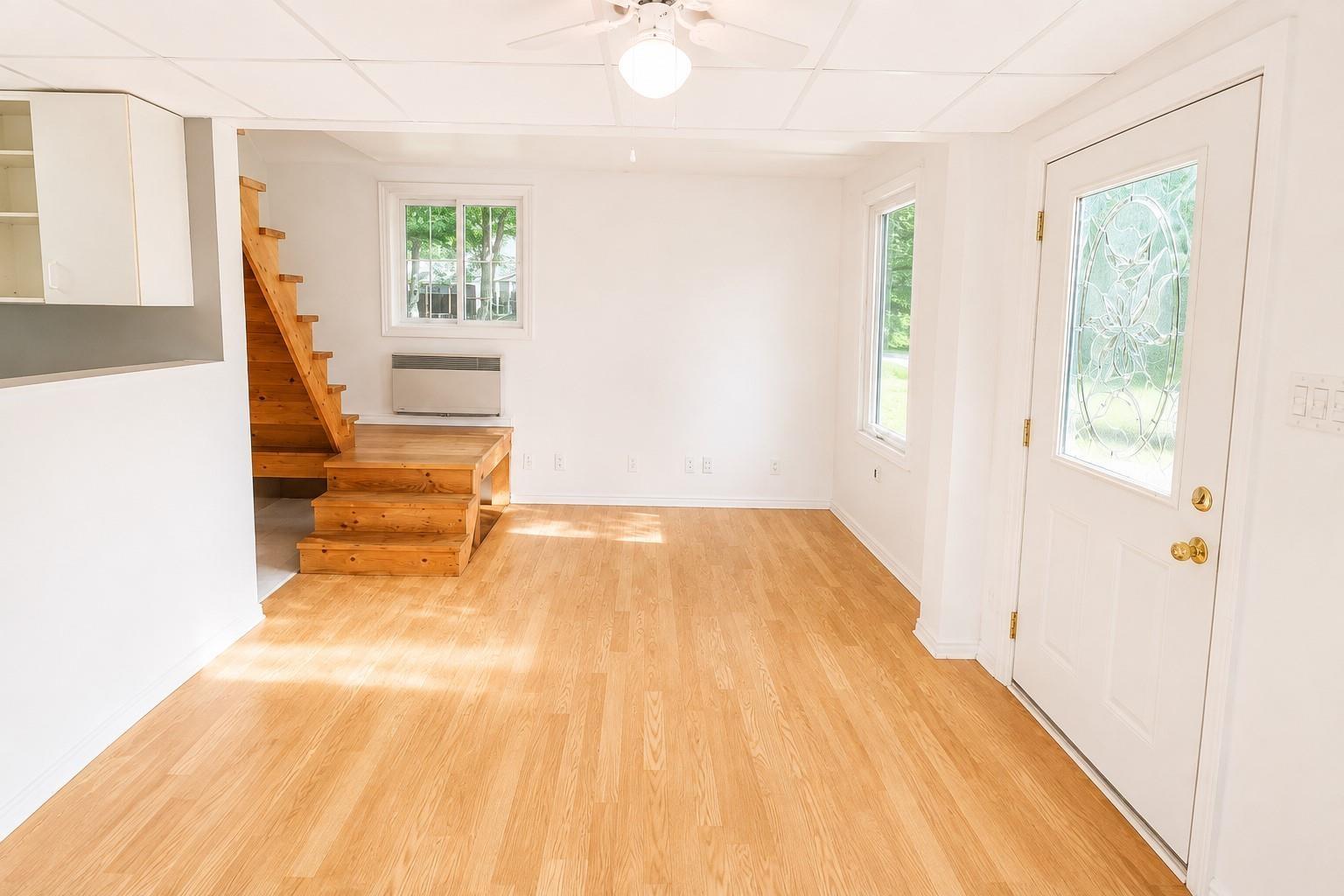 Photo 11 of 25 Hess Street, Sault Ste Marie, Ward 5 — HOMEH