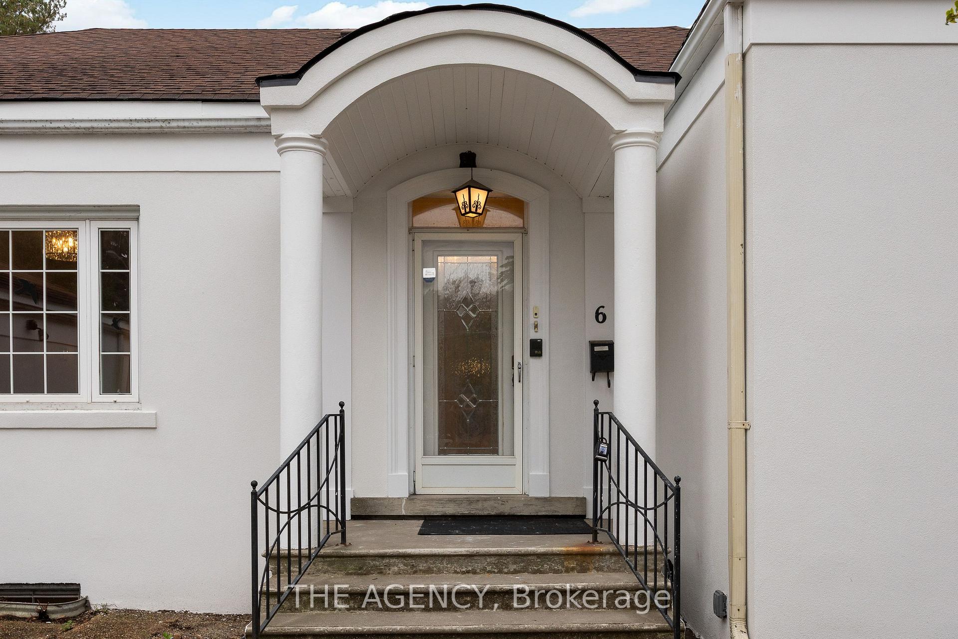 Photo 16 of 6 Gerald Street, North York, St. Andrew-Windfields — HOMEH