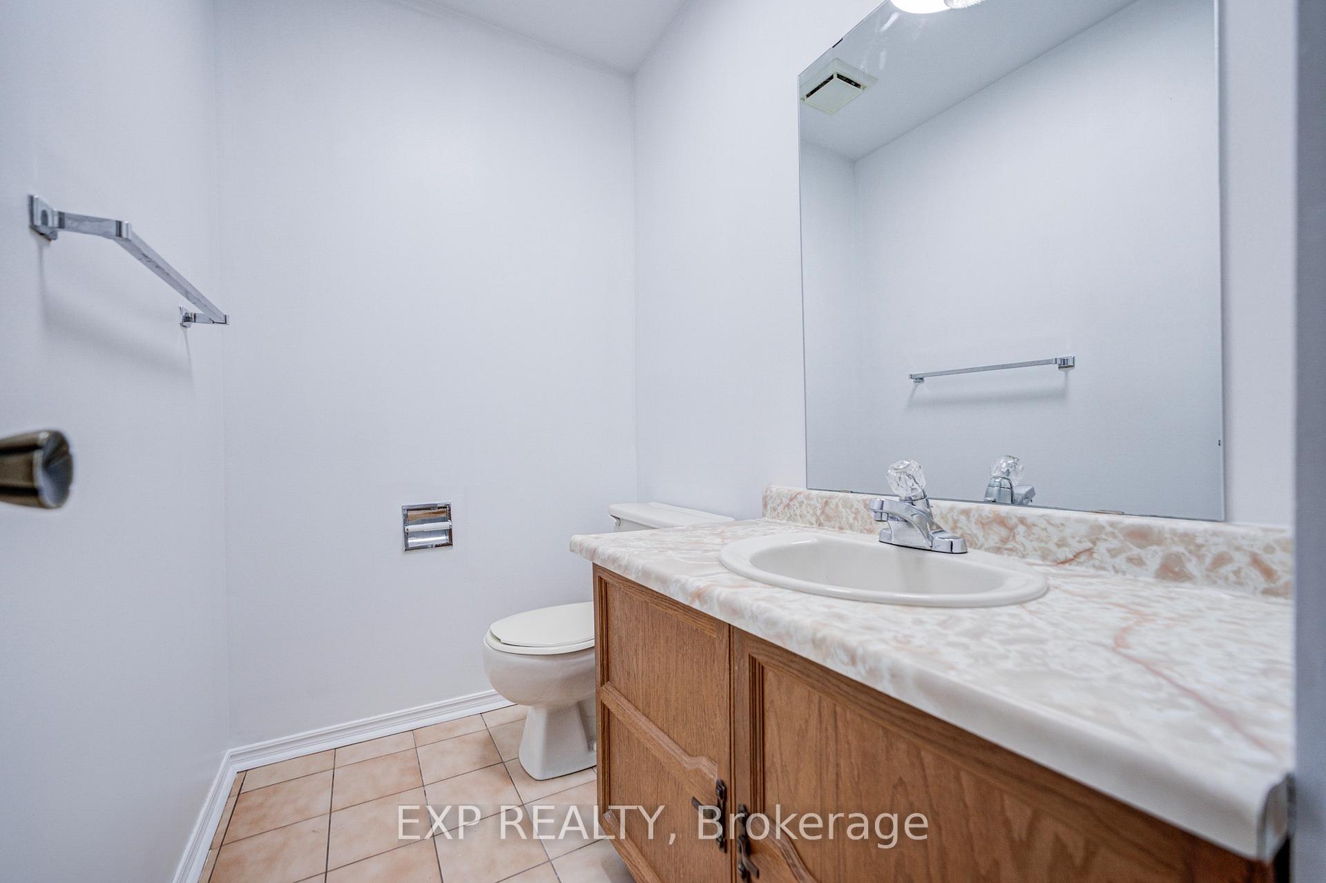 Photo 10 of 47 Longsword Drive, Scarborough, Agincourt North — HOMEH