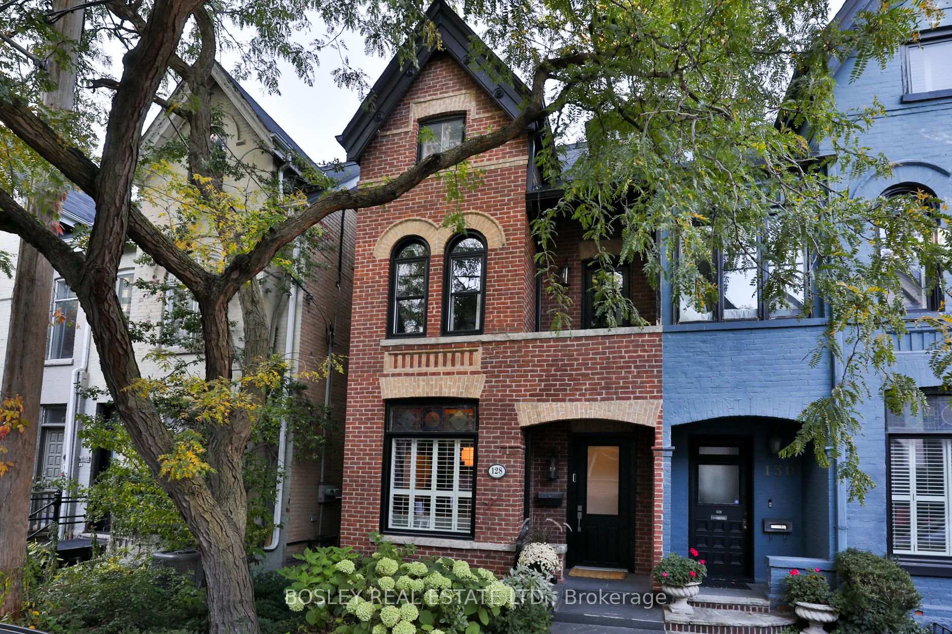 Photo 2 of 128 Collier Street, Toronto, Rosedale-Moore Park — HOMEH