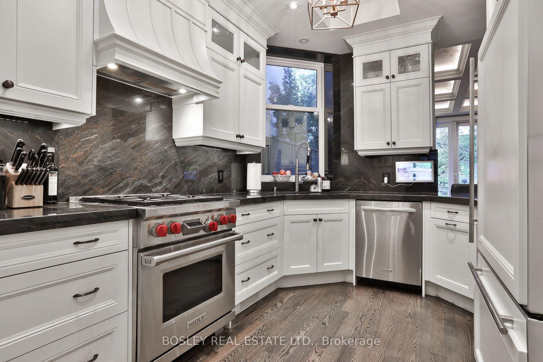 Photo 9 of 128 Collier Street, Toronto, Rosedale-Moore Park — HOMEH