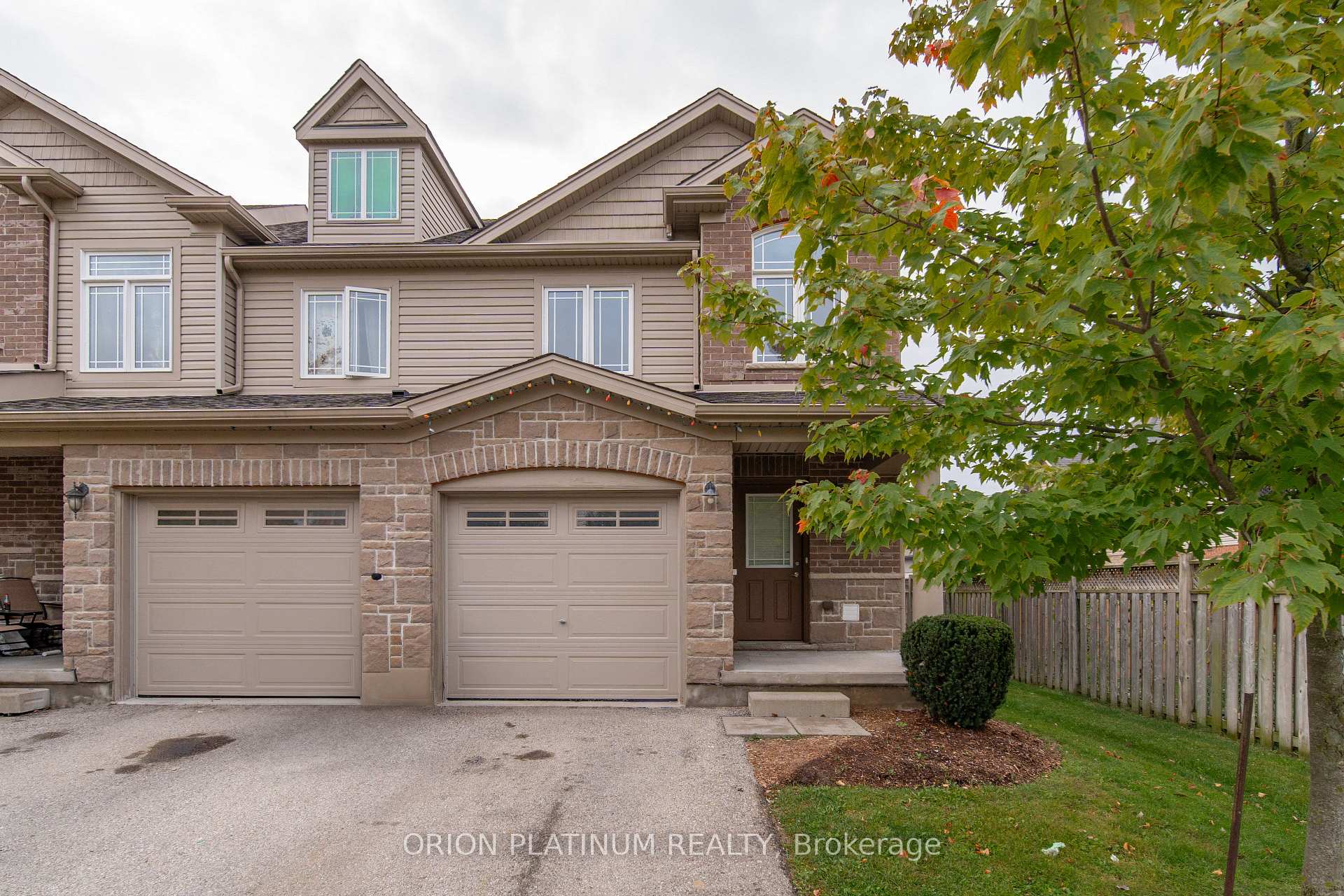 Photo of 15 Kingsbury Square