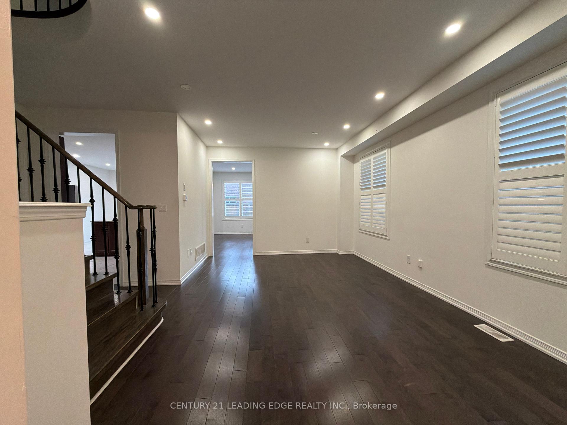 Photo 6 of Unit Main, 2432 Equestrian Crescent, Oshawa, Windfields — HOMEH