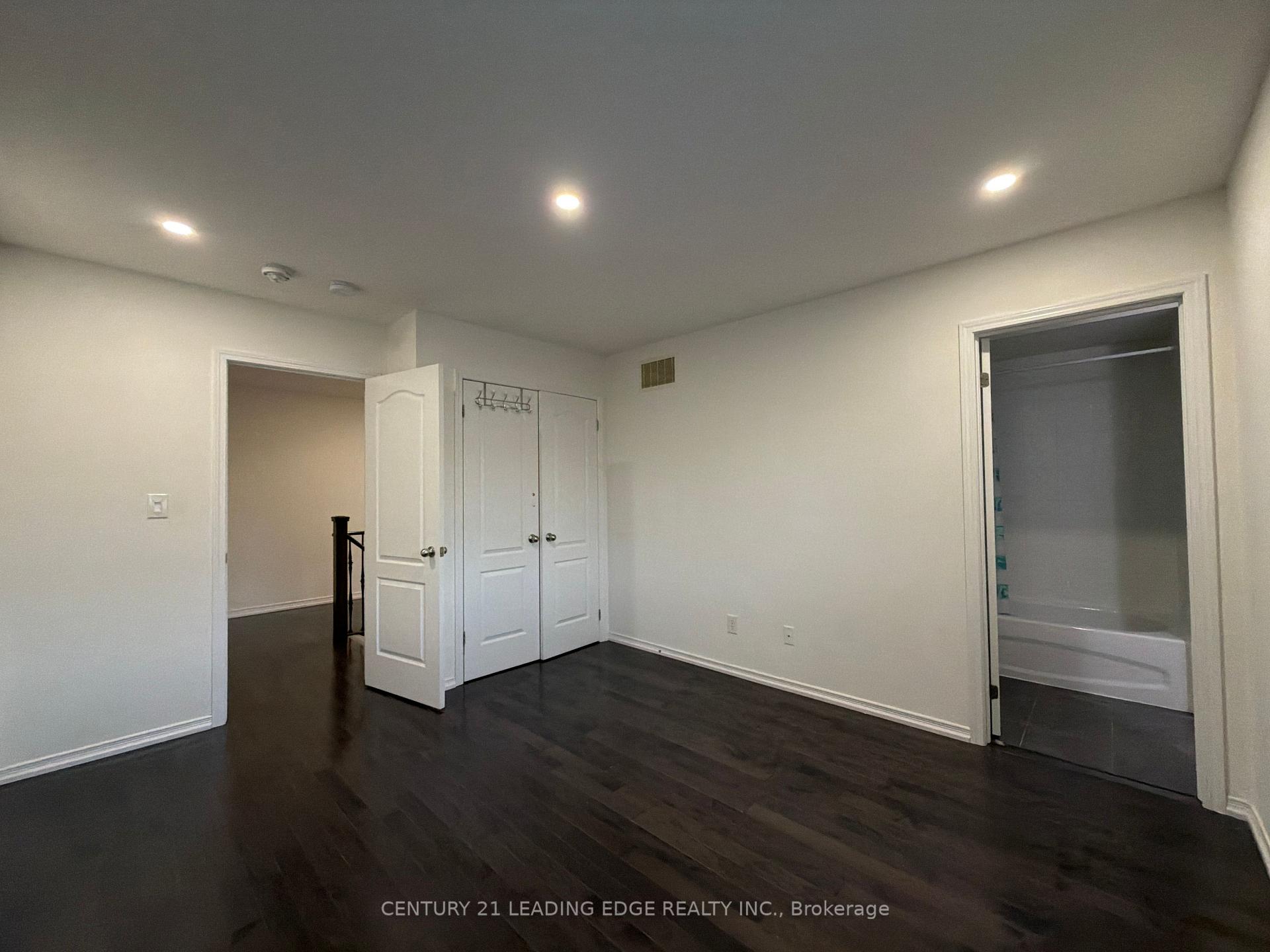 Photo 19 of Unit Main, 2432 Equestrian Crescent, Oshawa, Windfields — HOMEH