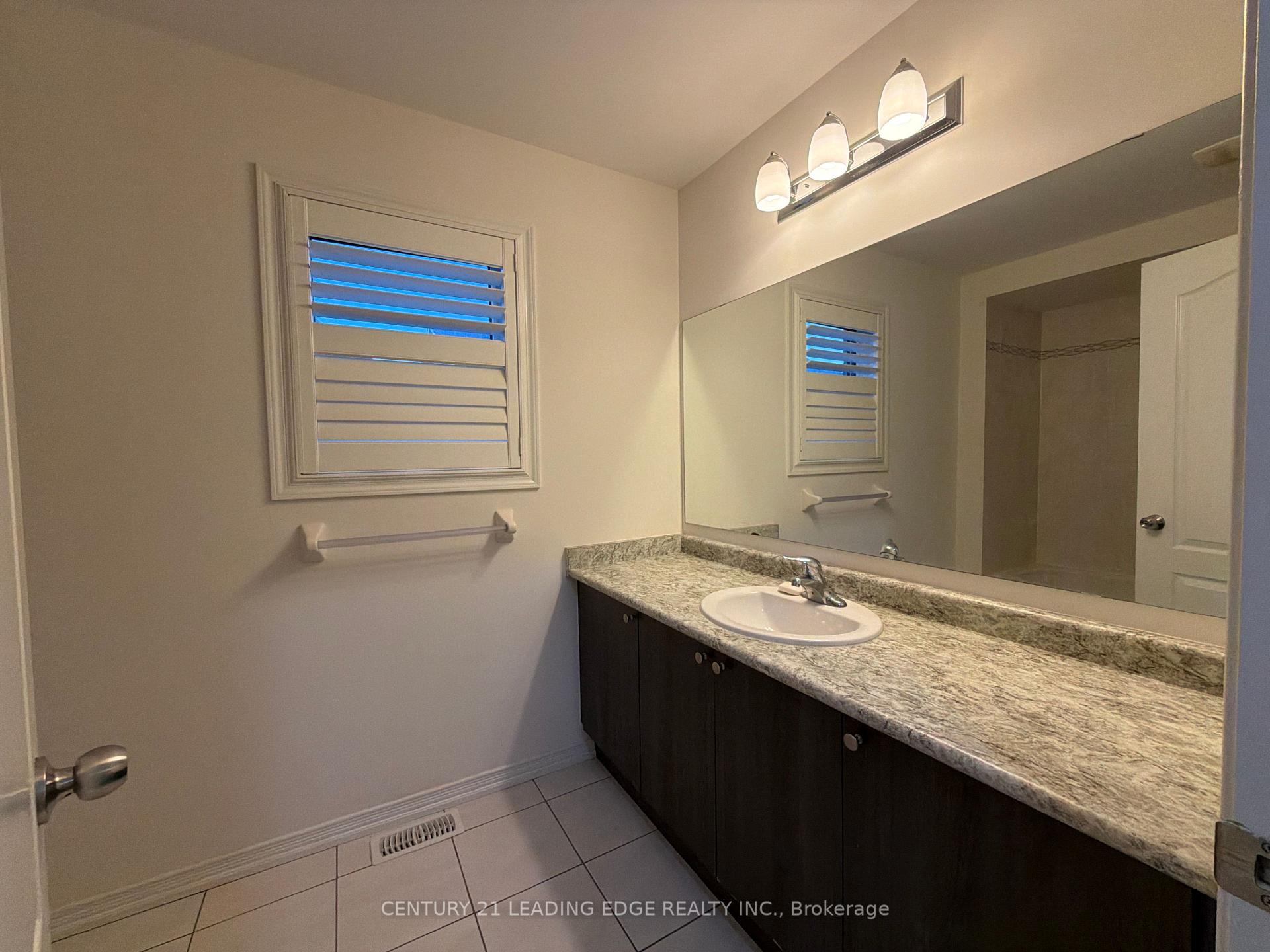 Photo 26 of Unit Main, 2432 Equestrian Crescent, Oshawa, Windfields — HOMEH