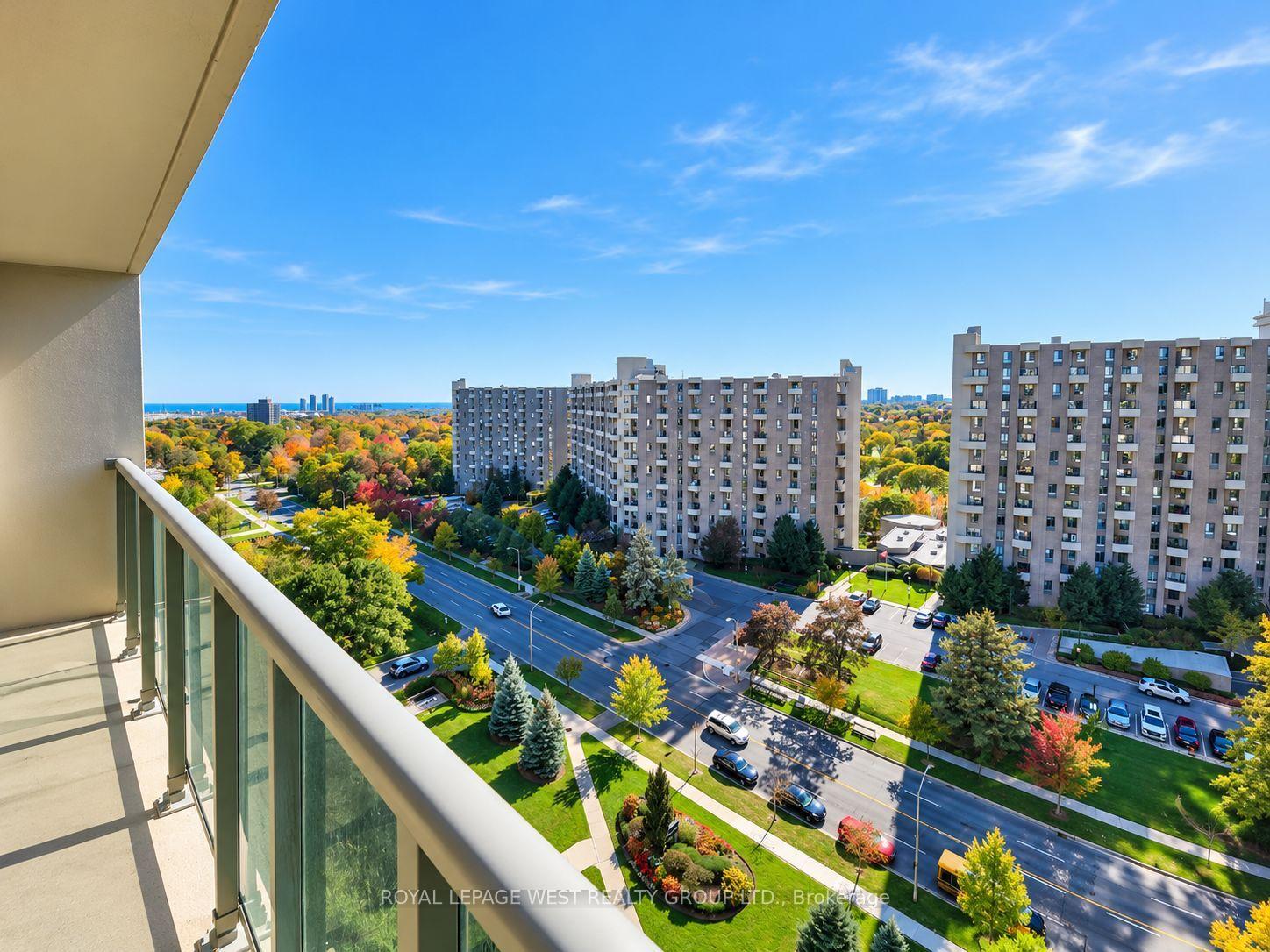 Photo 7 of Unit 1502, 299 Mill Road, Etobicoke, Markland Wood — HOMEH