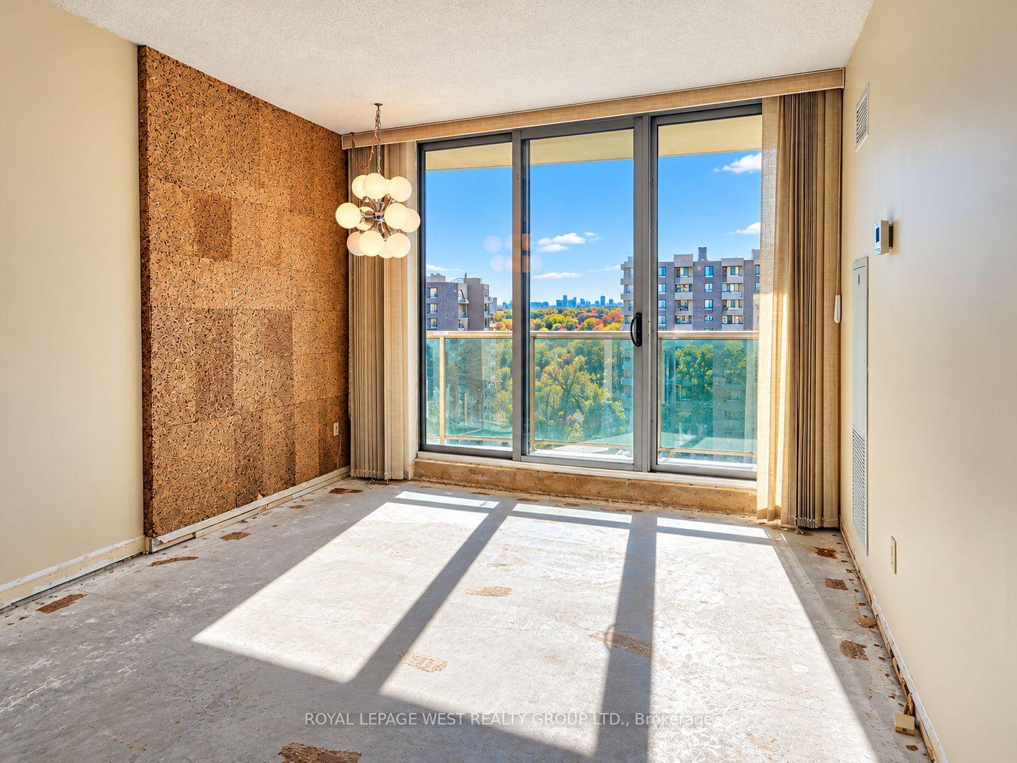 Photo 17 of Unit 1502, 299 Mill Road, Etobicoke, Markland Wood — HOMEH