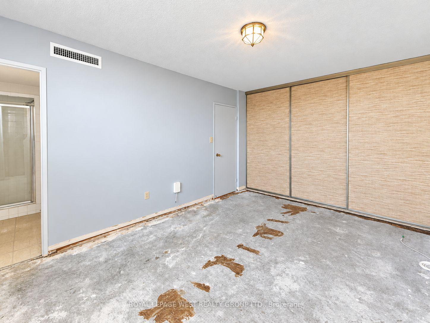 Photo 28 of Unit 1502, 299 Mill Road, Etobicoke, Markland Wood — HOMEH