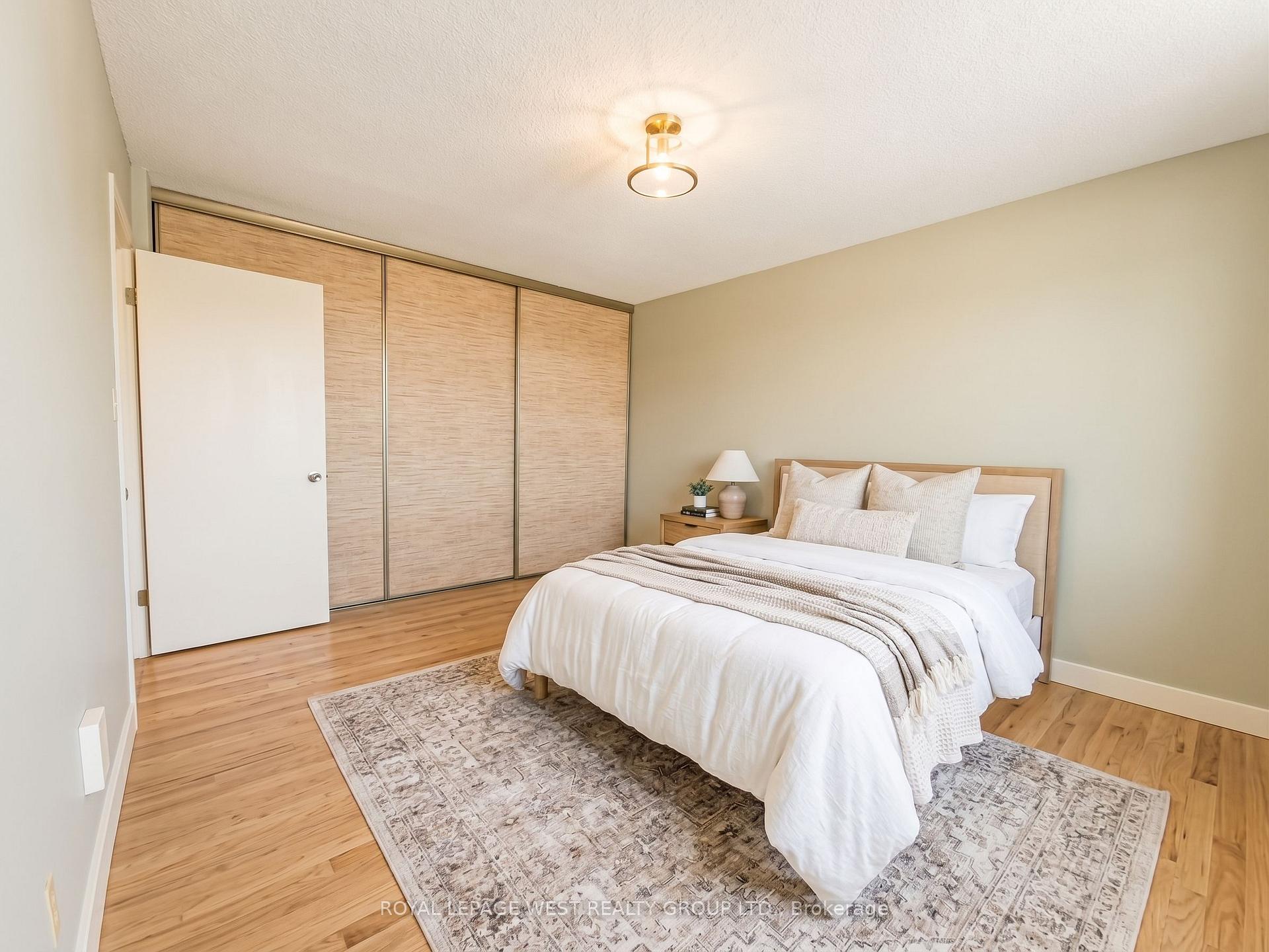 Photo 29 of Unit 1502, 299 Mill Road, Etobicoke, Markland Wood — HOMEH