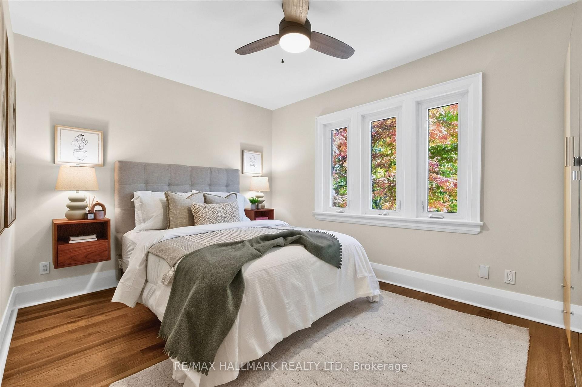 Photo 13 of 384A Montrose Avenue, Toronto, Palmerston-Little Italy — HOMEH