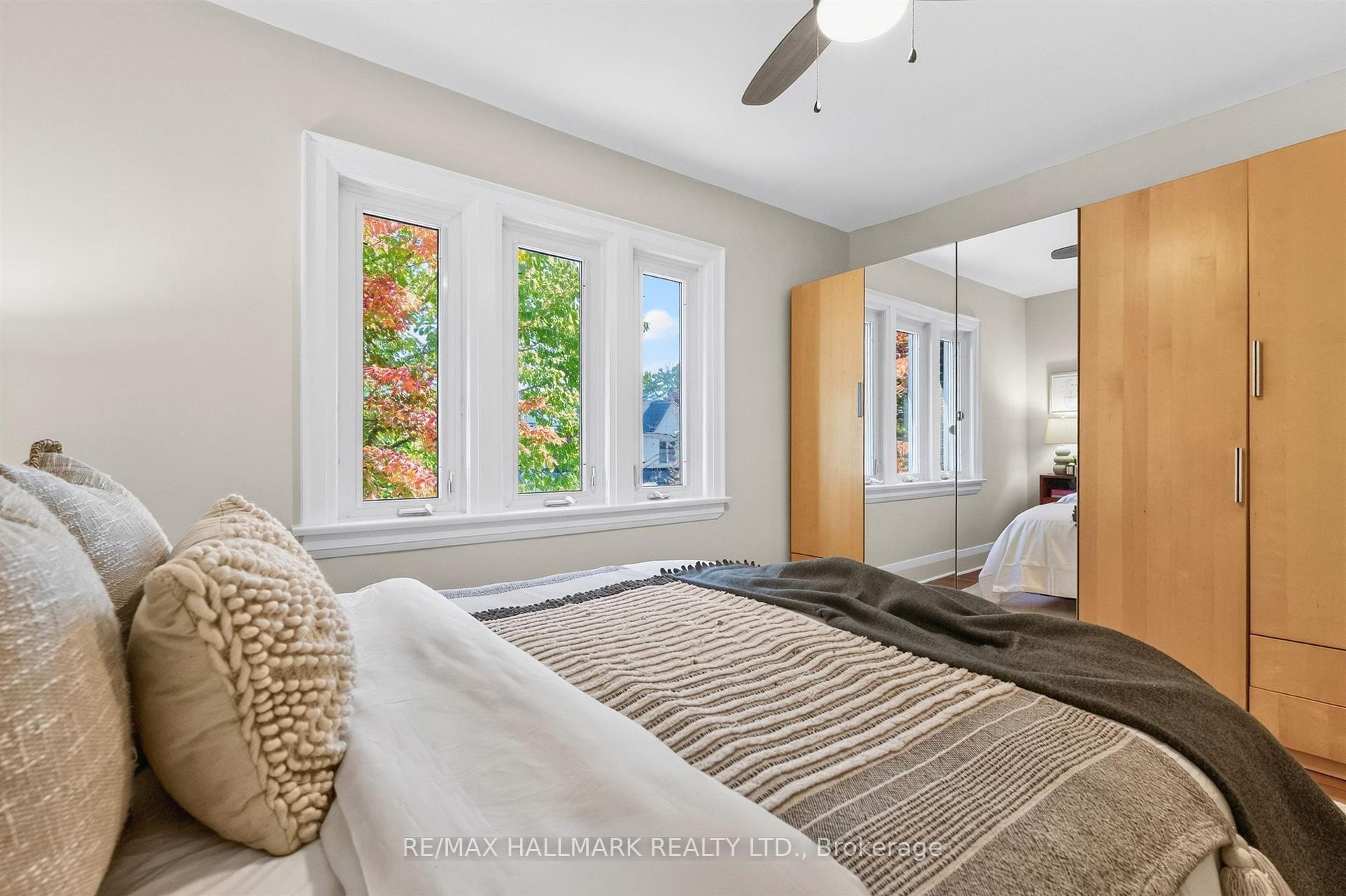 Photo 15 of 384A Montrose Avenue, Toronto, Palmerston-Little Italy — HOMEH