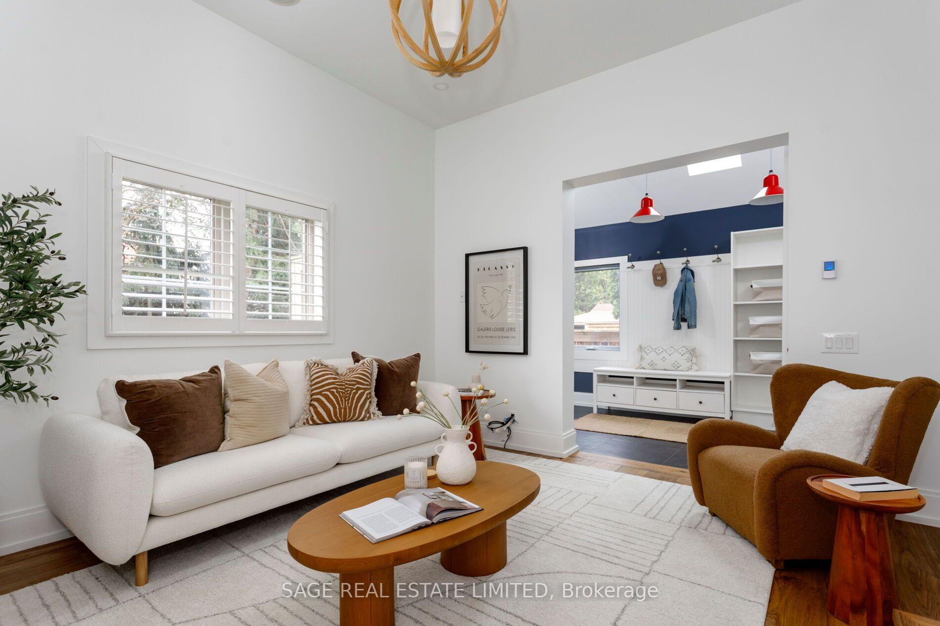Photo 17 of 161 Banff Road, Toronto, Mount Pleasant East — HOMEH