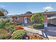 Photo 4 of 1592 Maxime Street, Ottawa, Pineview — HOMEH