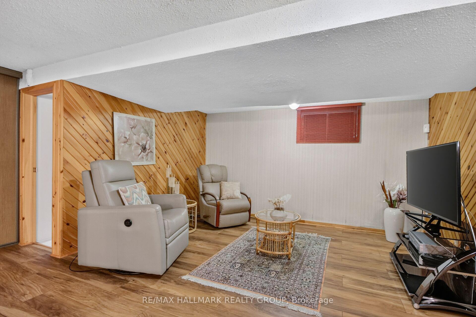 Photo 30 of 1592 Maxime Street, Ottawa, Pineview — HOMEH