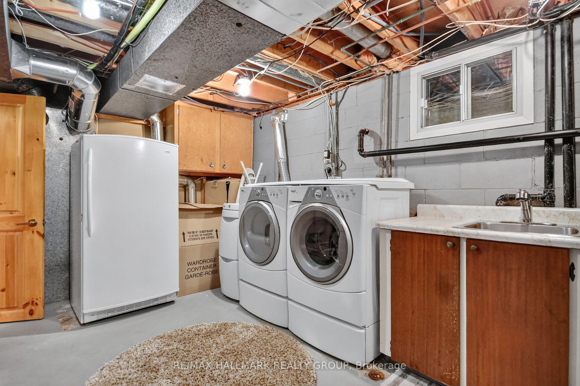 Photo 34 of 1592 Maxime Street, Ottawa, Pineview — HOMEH