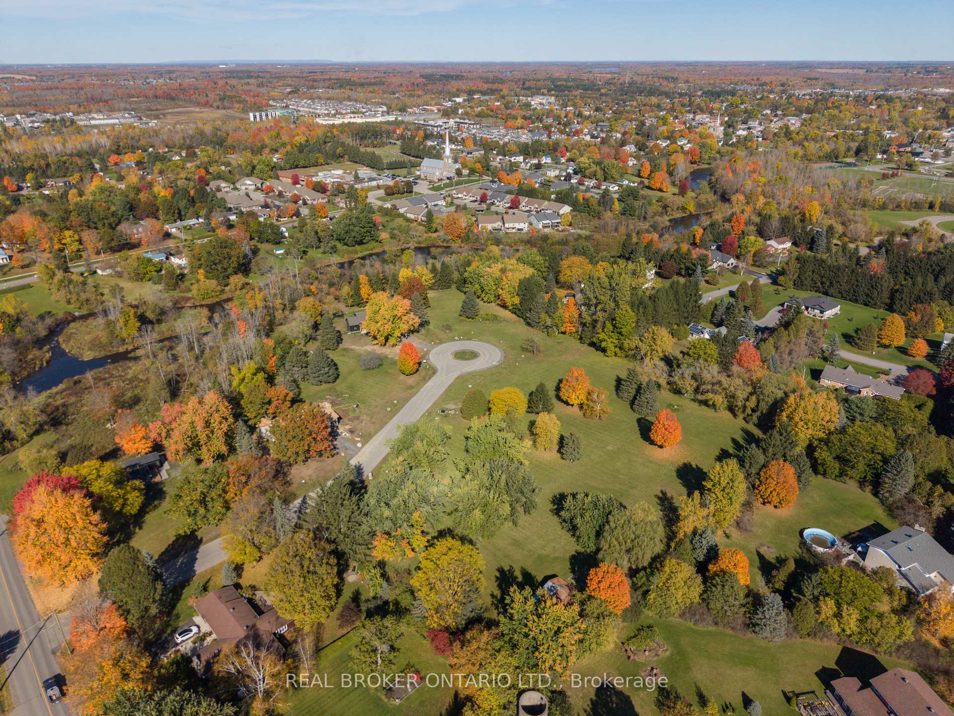 Photo 28 of 20 Karda Terrace, North Grenville, Kemptville — HOMEH