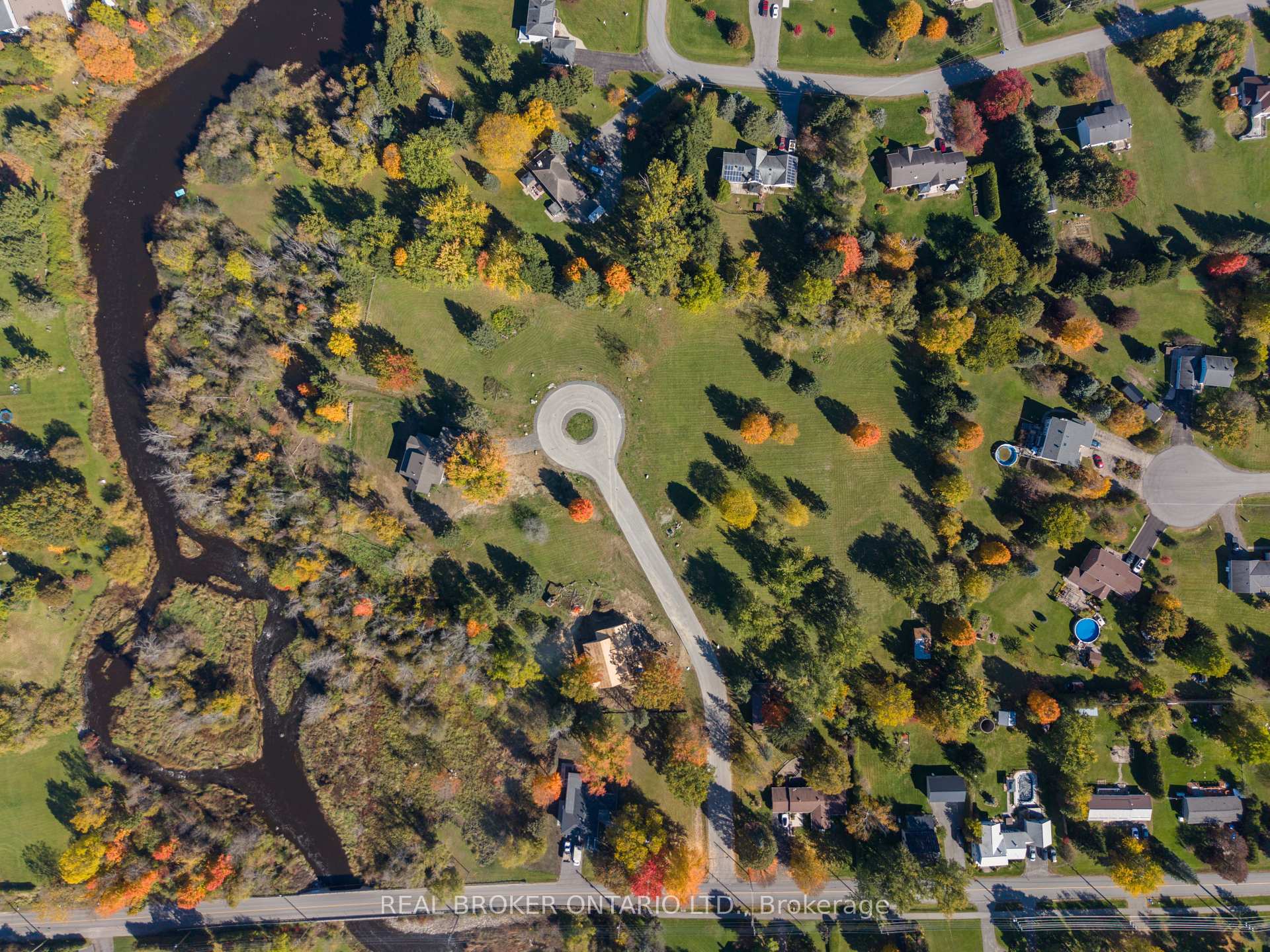 Photo 29 of 20 Karda Terrace, North Grenville, Kemptville — HOMEH