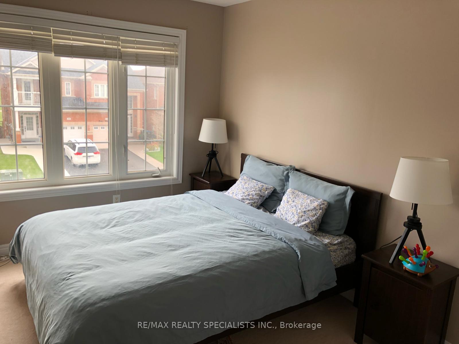 Photo 11 of 77 Calm Waters Crescent, Brampton, Madoc — HOMEH
