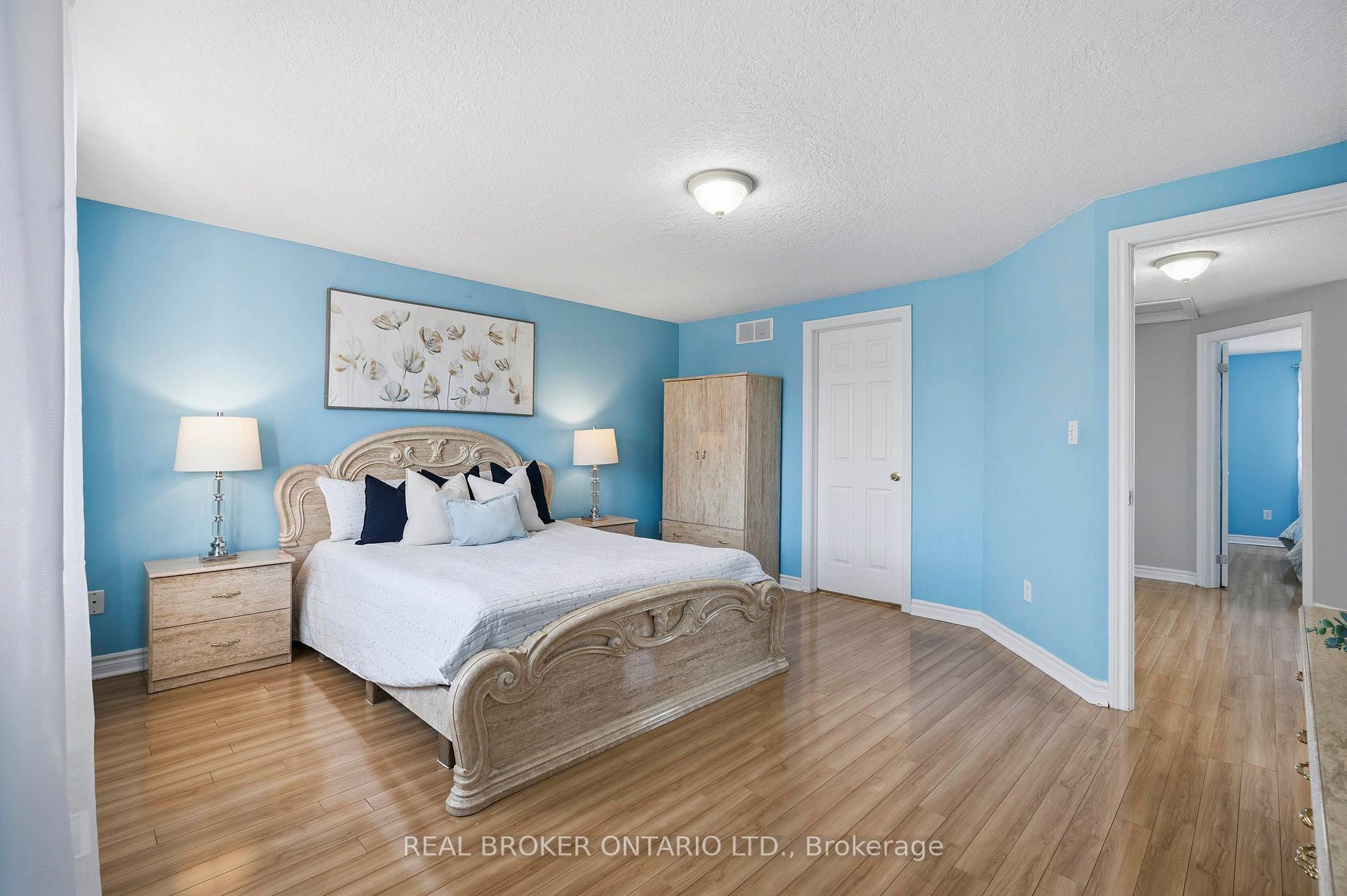 Photo 17 of 26 Castlebury Drive, Guelph, Willow West/Sugarbush/West Acres — HOMEH