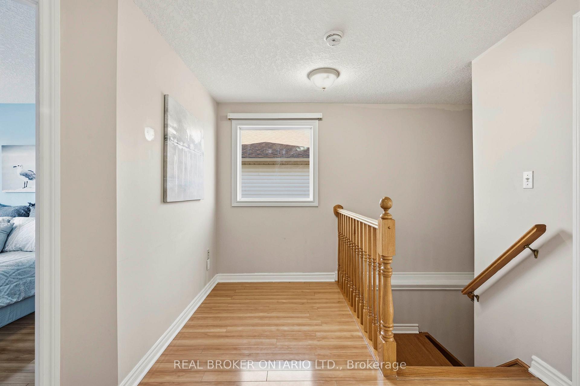 Photo 21 of 26 Castlebury Drive, Guelph, Willow West/Sugarbush/West Acres — HOMEH
