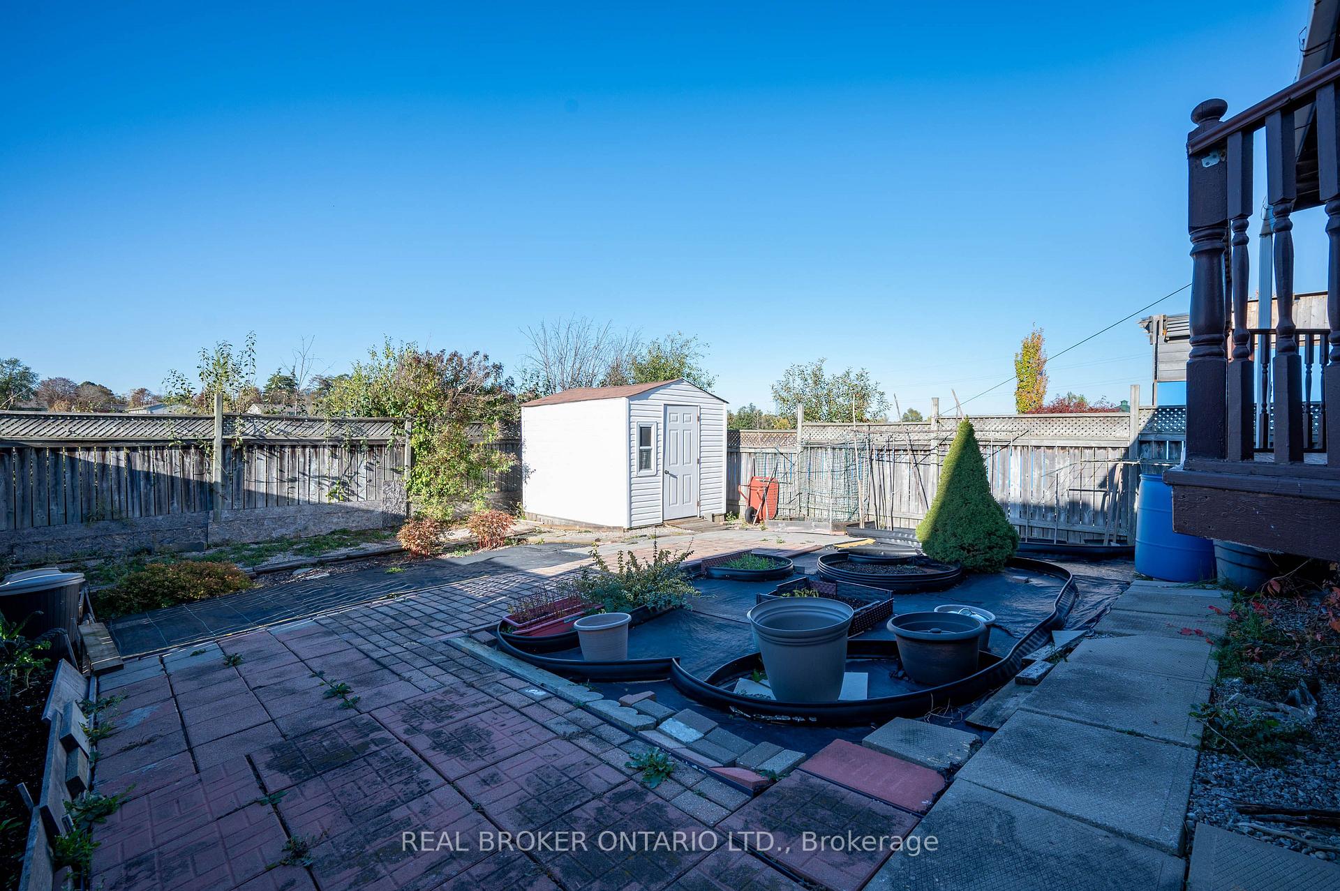 Photo 32 of 26 Castlebury Drive, Guelph, Willow West/Sugarbush/West Acres — HOMEH