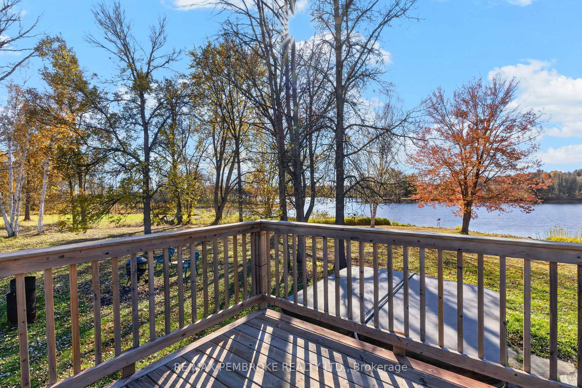 Photo 32 of 562 Bayview Drive, Whitewater Region, Whitewater Region — HOMEH