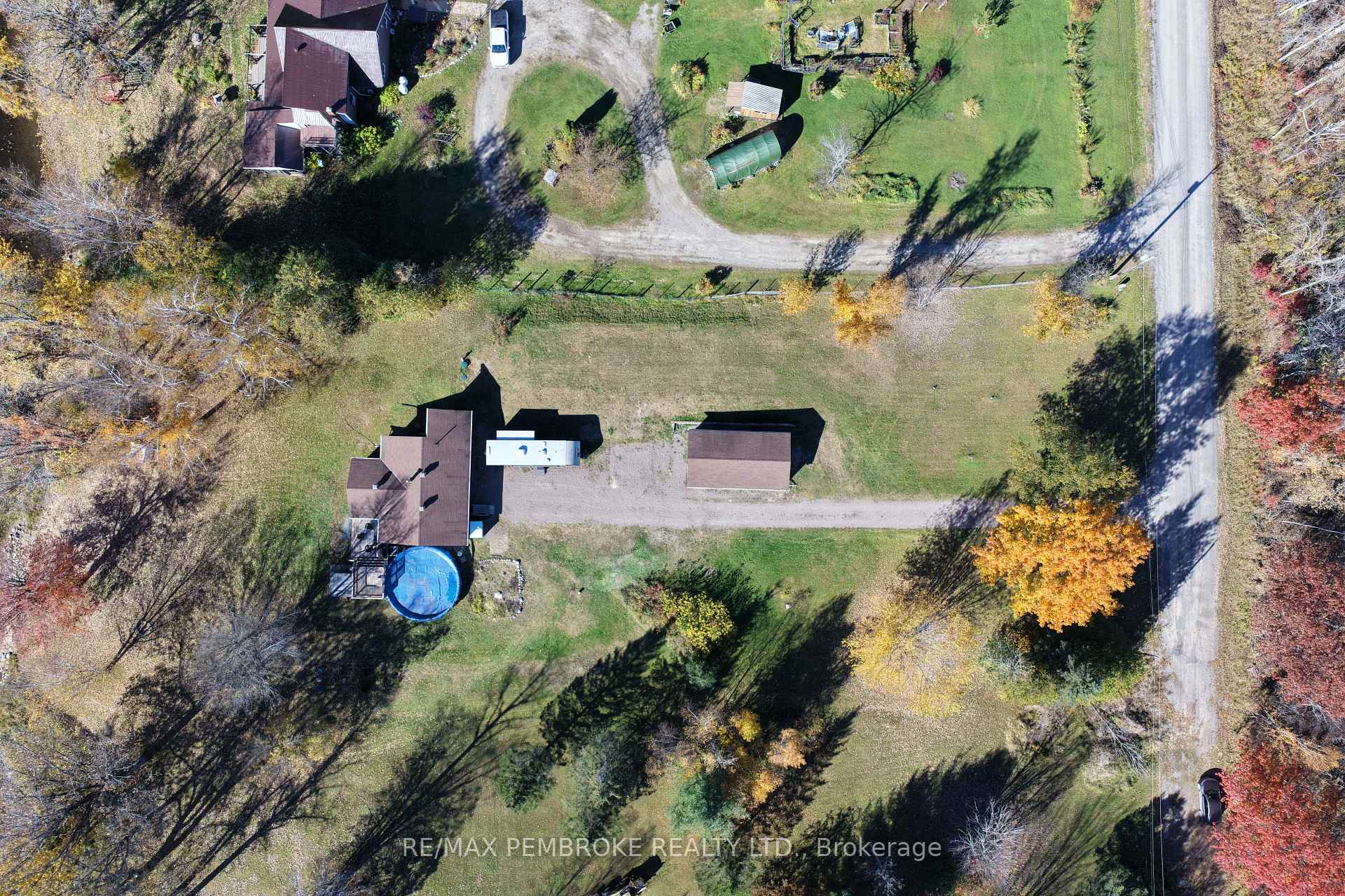 Photo 41 of 562 Bayview Drive, Whitewater Region, Whitewater Region — HOMEH