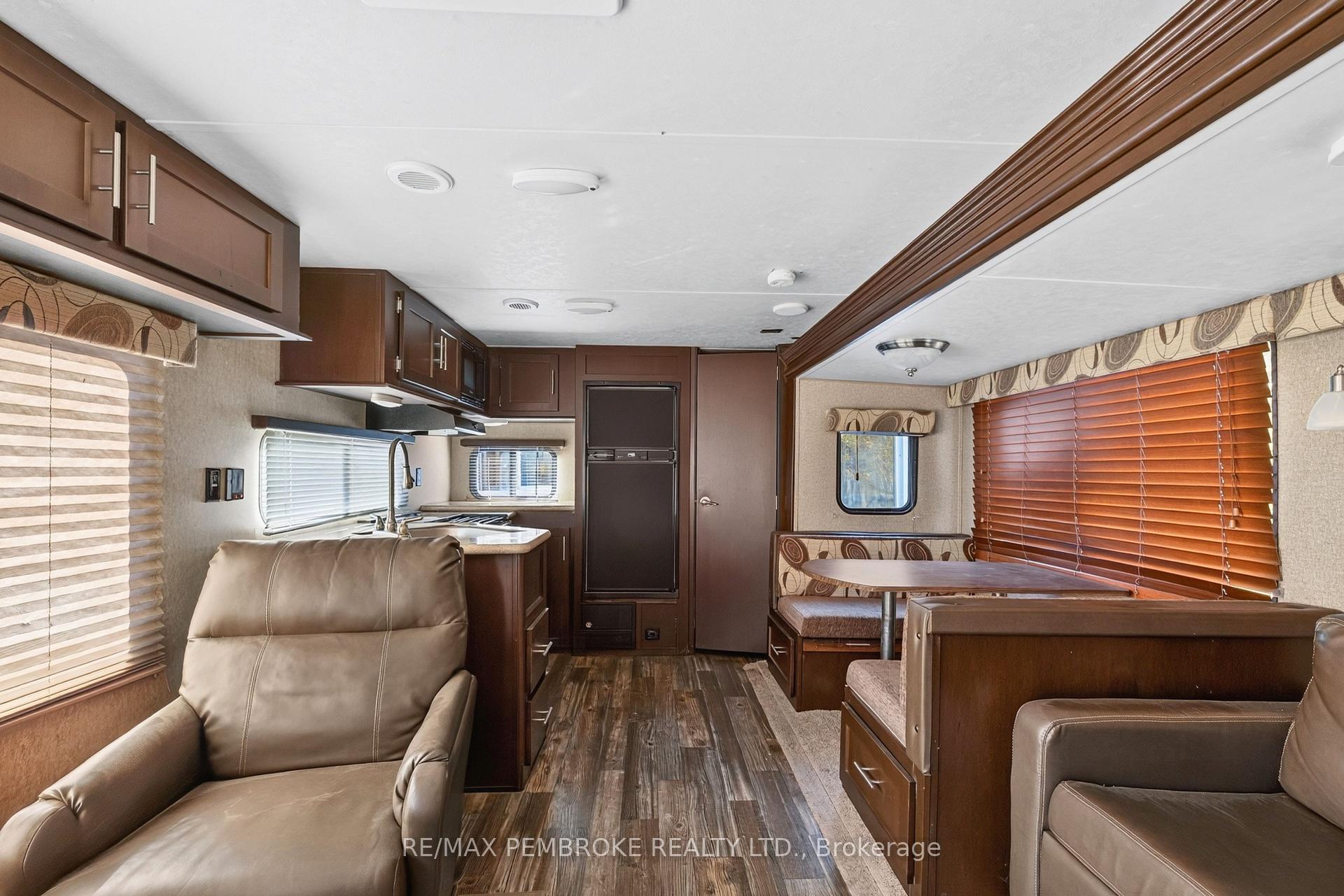 Photo 46 of 562 Bayview Drive, Whitewater Region, Whitewater Region — HOMEH