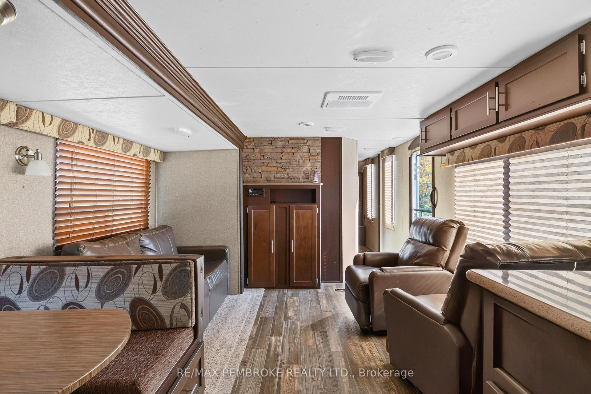 Photo 47 of 562 Bayview Drive, Whitewater Region, Whitewater Region — HOMEH