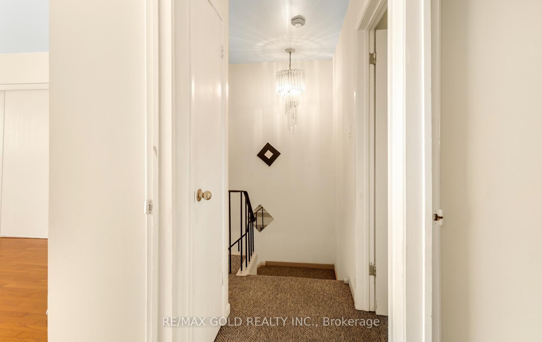 Photo 20 of Unit 17, 2315 Bromsgrove Road, Mississauga, Clarkson — HOMEH