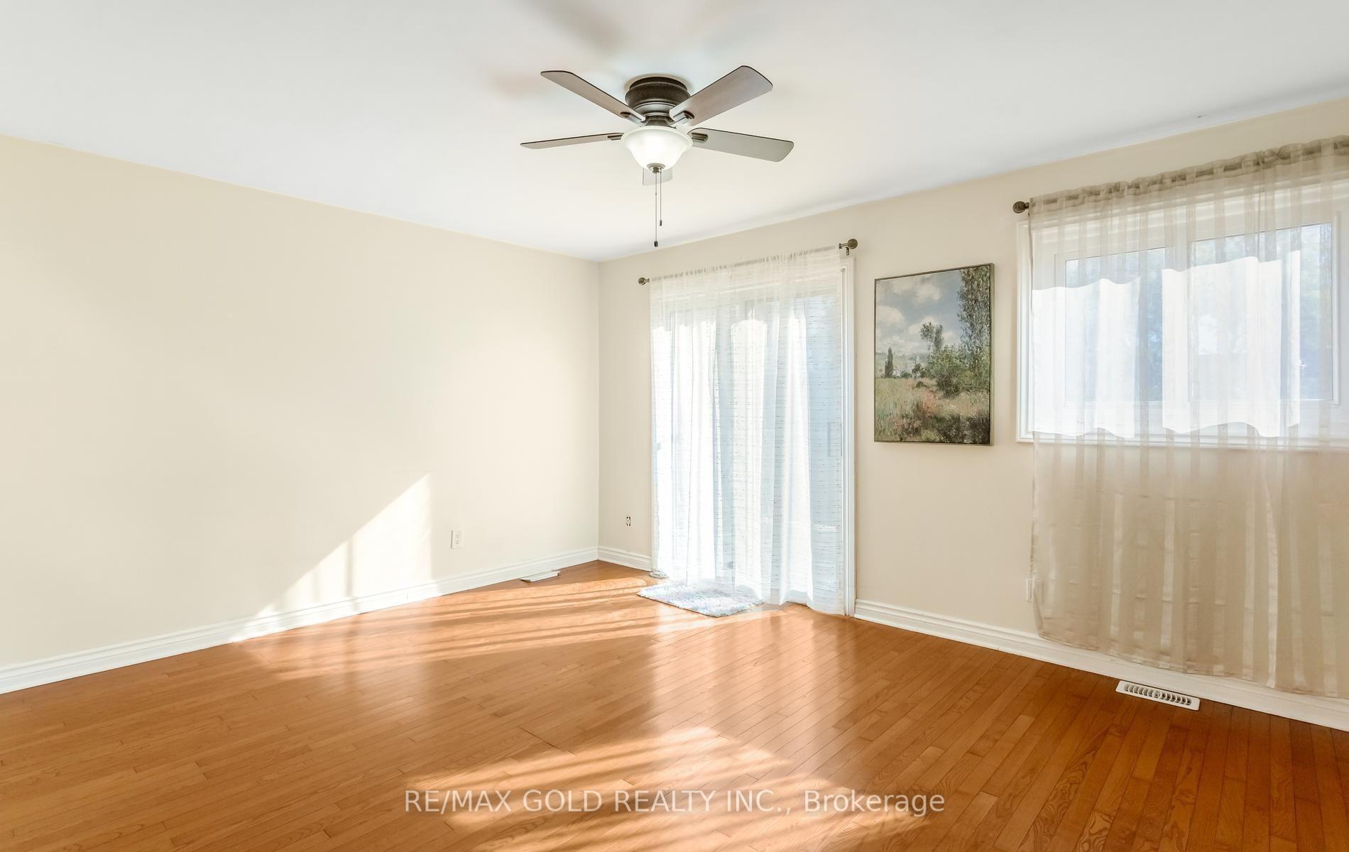 Photo 21 of Unit 17, 2315 Bromsgrove Road, Mississauga, Clarkson — HOMEH