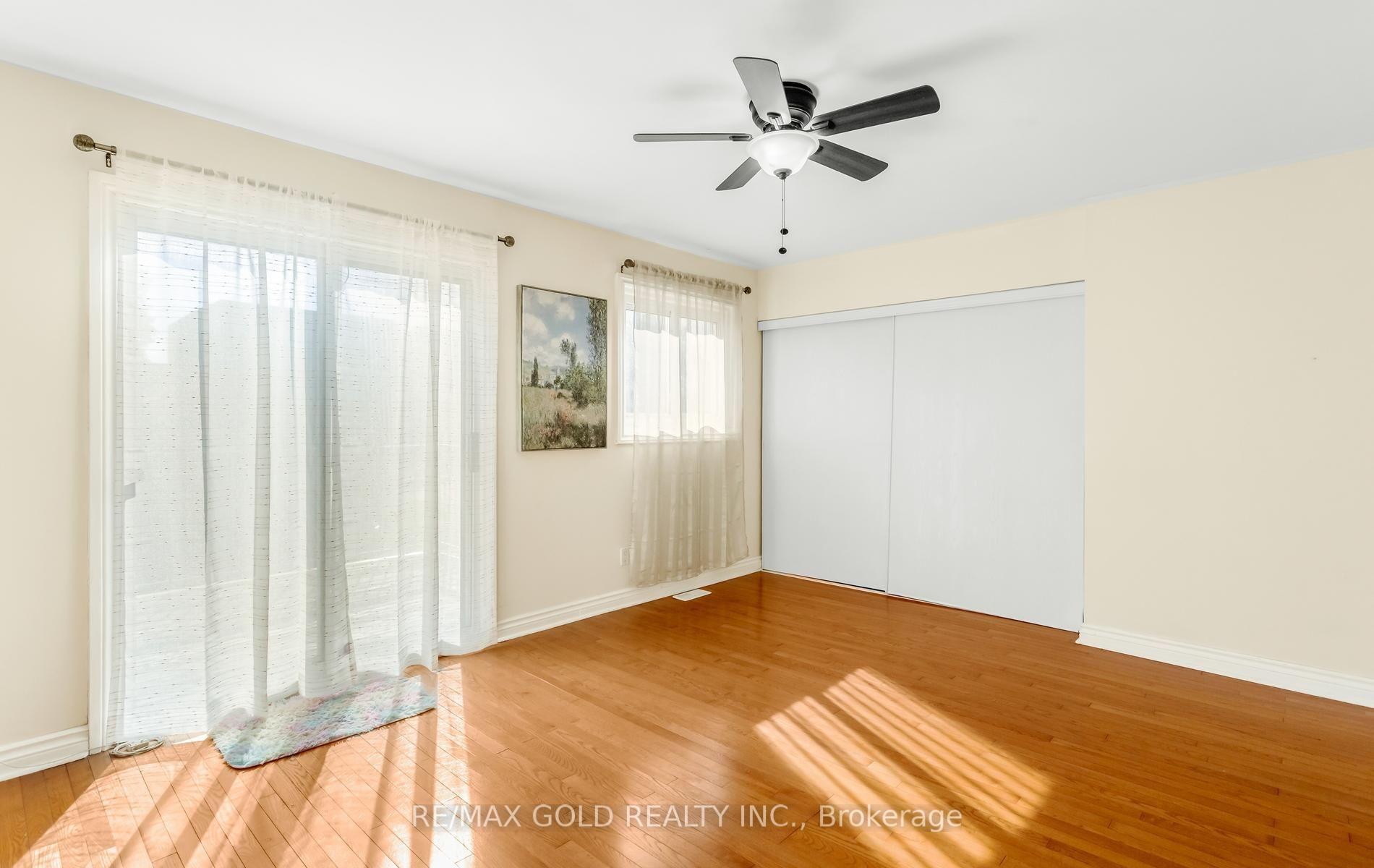 Photo 22 of Unit 17, 2315 Bromsgrove Road, Mississauga, Clarkson — HOMEH