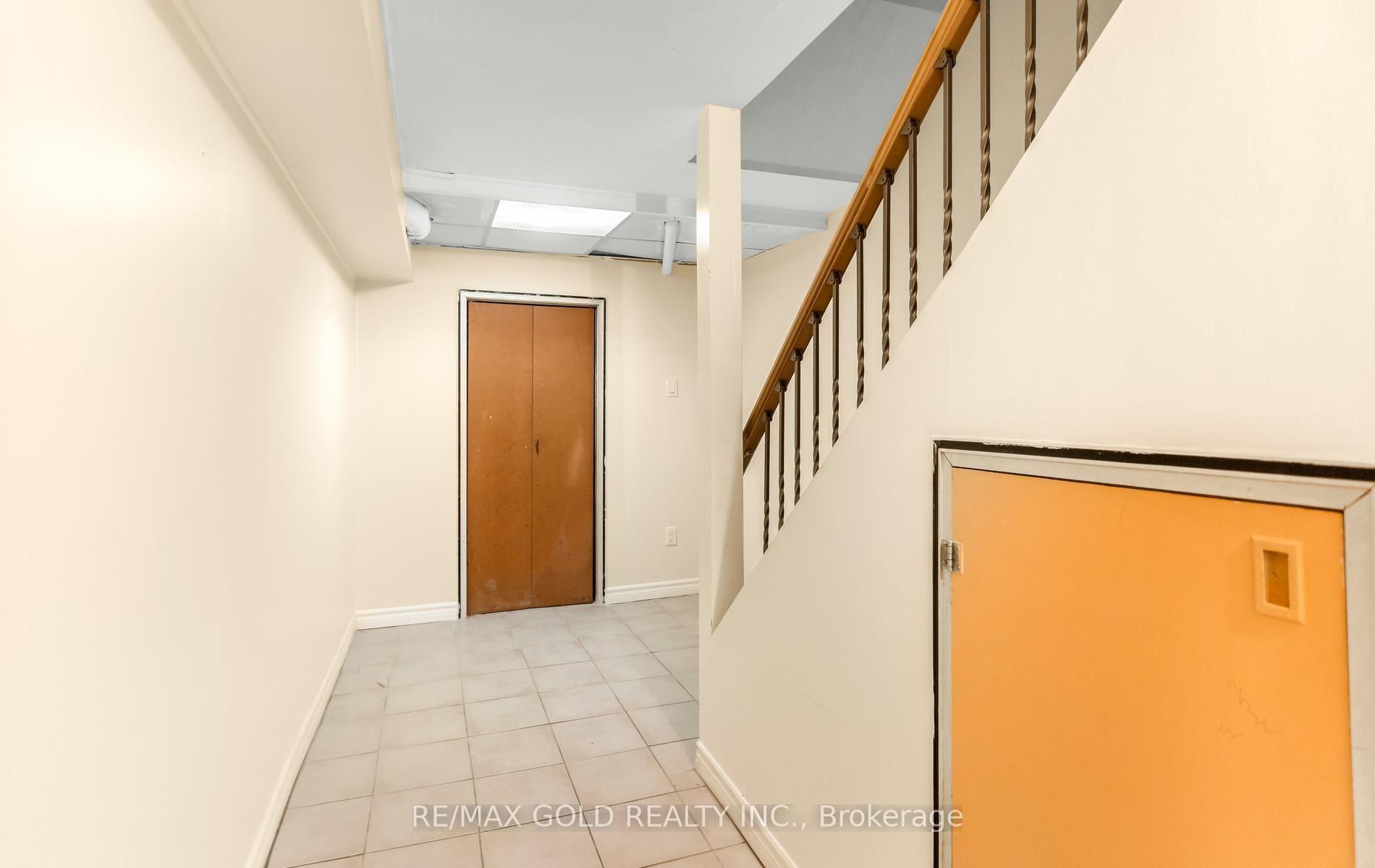 Photo 33 of Unit 17, 2315 Bromsgrove Road, Mississauga, Clarkson — HOMEH