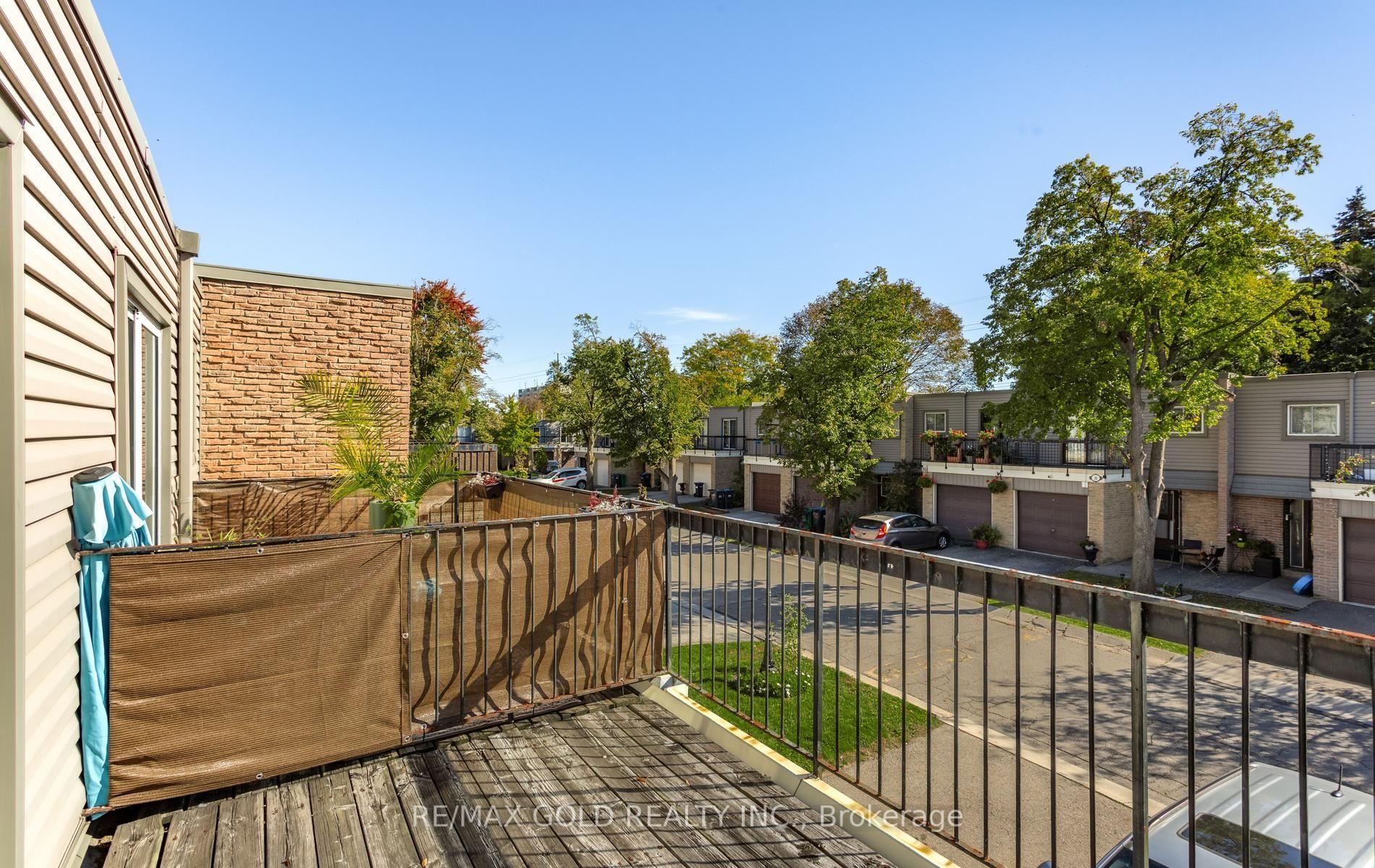 Photo 40 of Unit 17, 2315 Bromsgrove Road, Mississauga, Clarkson — HOMEH