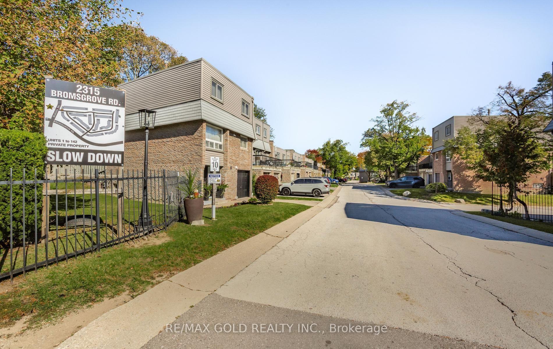 Photo 48 of Unit 17, 2315 Bromsgrove Road, Mississauga, Clarkson — HOMEH