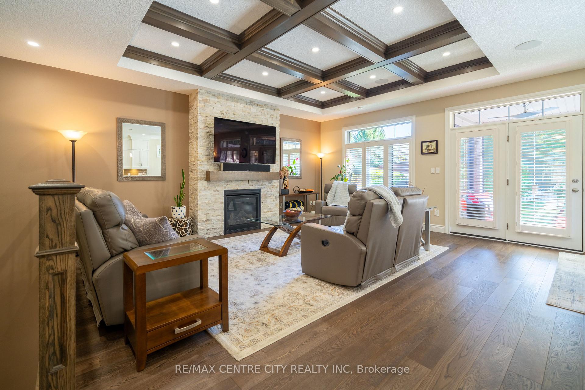 Photo 36 of 51 Ashby Crescent, Strathroy-Caradoc, NW — HOMEH