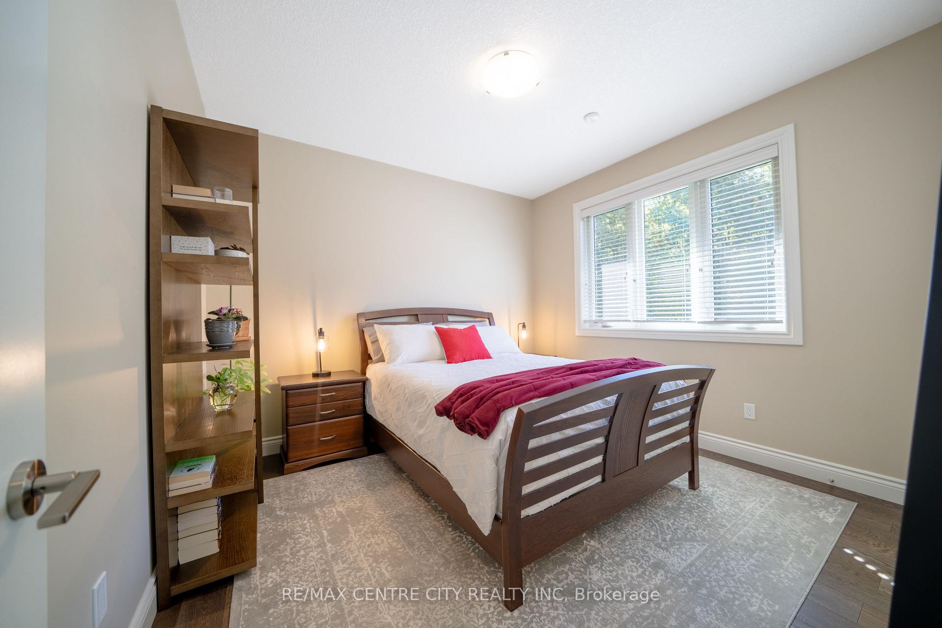 Photo 41 of 51 Ashby Crescent, Strathroy-Caradoc, NW — HOMEH