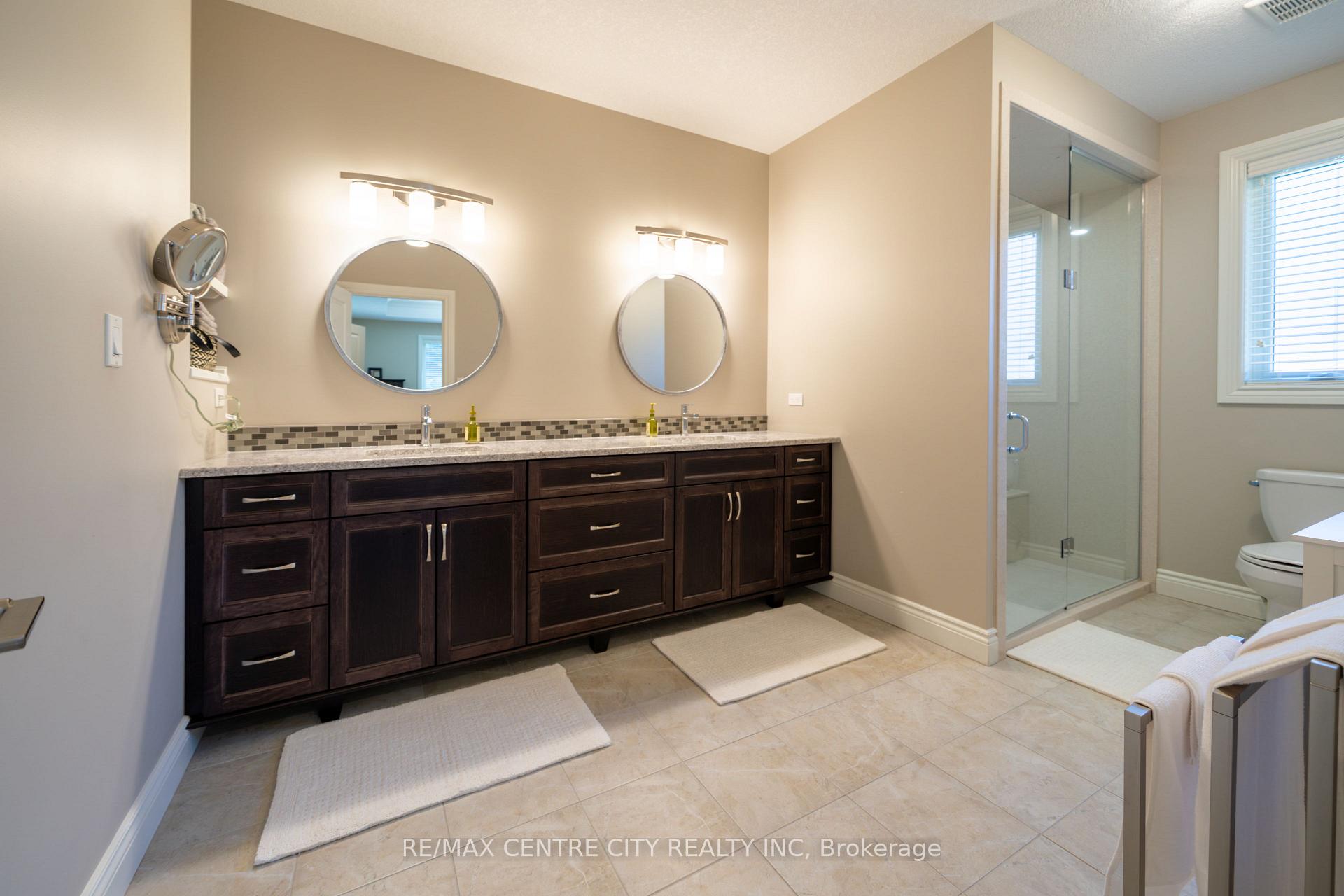 Photo 40 of 51 Ashby Crescent, Strathroy-Caradoc, NW — HOMEH