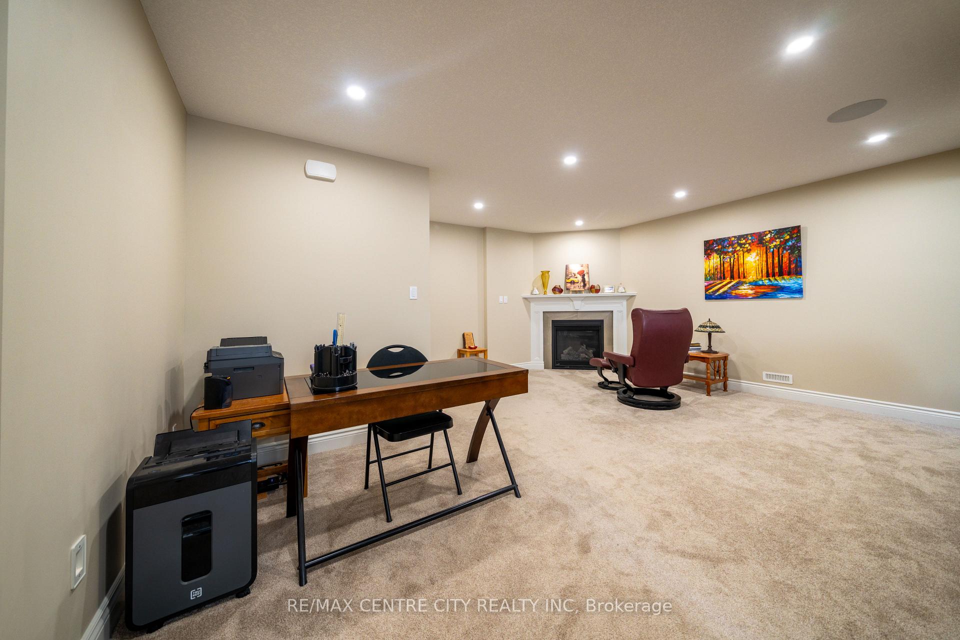Photo 47 of 51 Ashby Crescent, Strathroy-Caradoc, NW — HOMEH