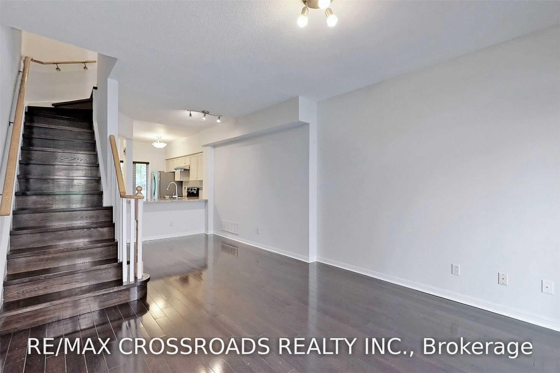 Photo 9 of Unit 9, 22 St Moritz Way, Markham, Unionville — HOMEH