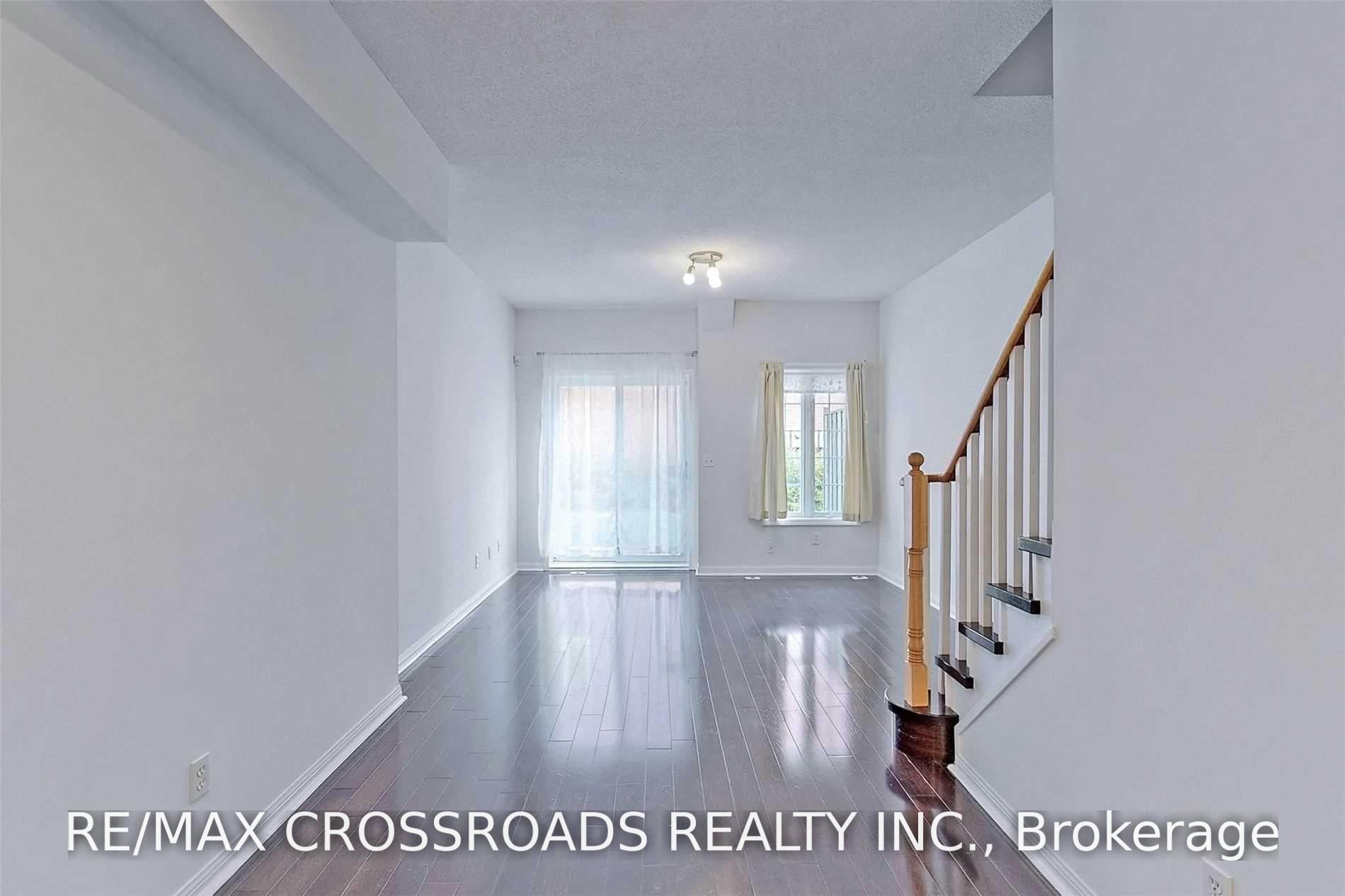 Photo 12 of Unit 9, 22 St Moritz Way, Markham, Unionville — HOMEH