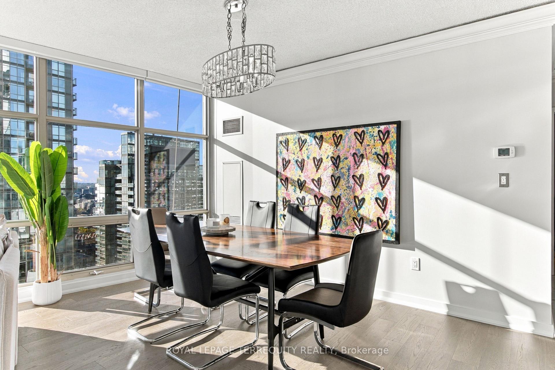Photo 12 of Unit 4512, 35 Mariner Terrace, Toronto, Waterfront Communities — HOMEH