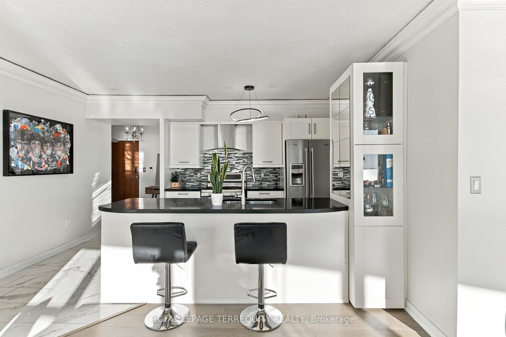 Photo 16 of Unit 4512, 35 Mariner Terrace, Toronto, Waterfront Communities — HOMEH