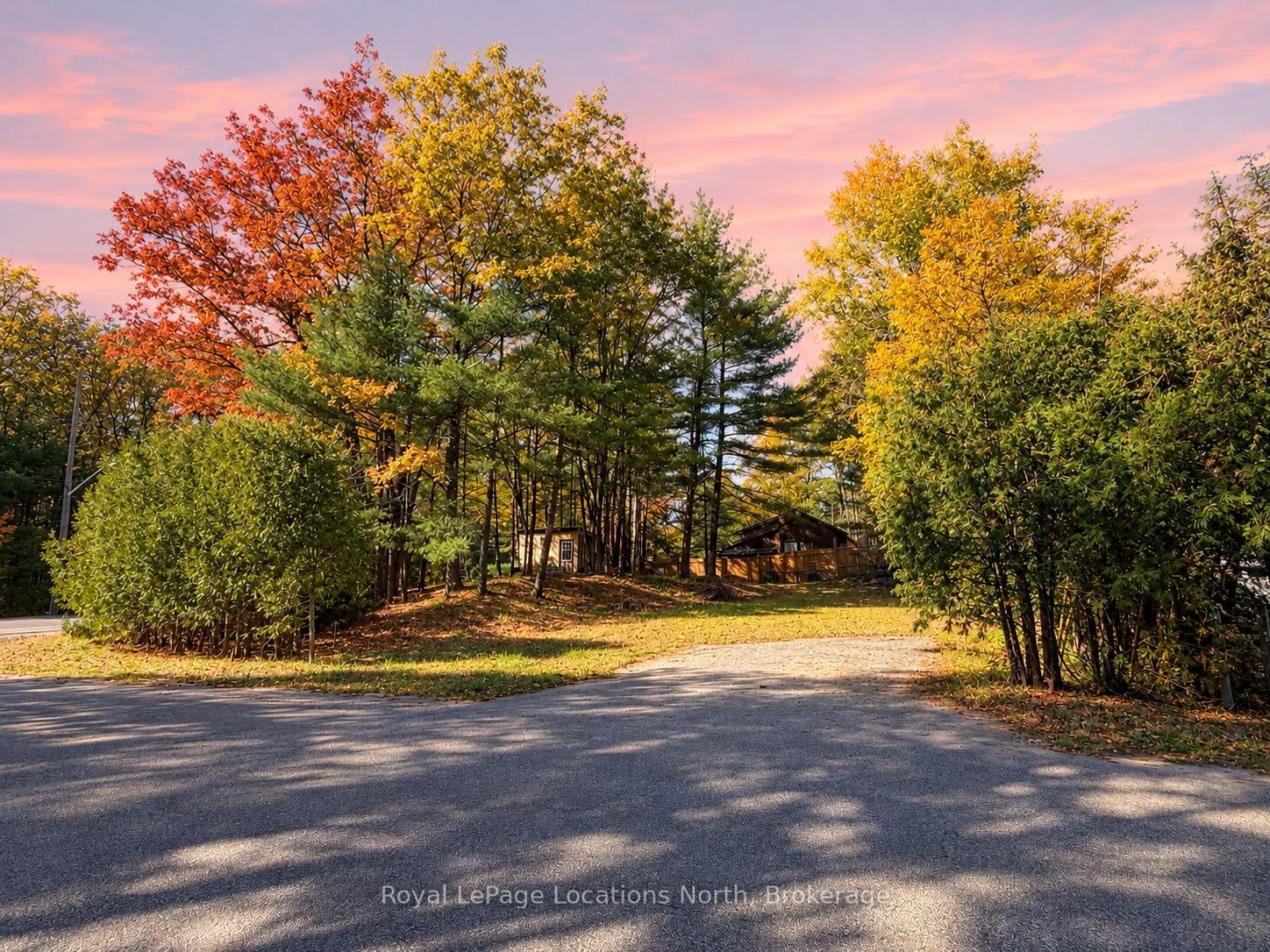 Photo 2 of 315 Sunnidale Road S, Wasaga Beach — HOMEH