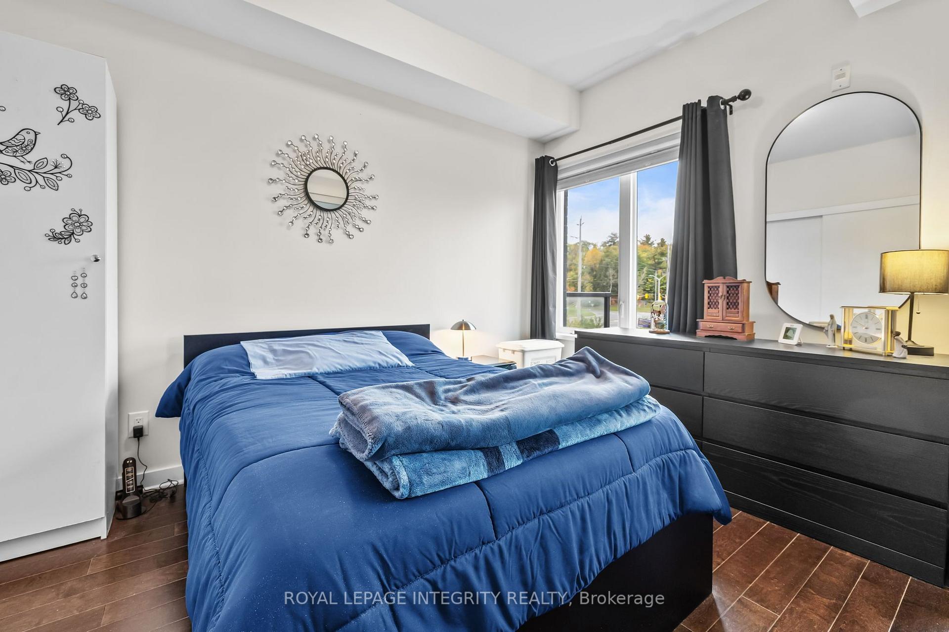 Photo 16 of Unit 309, 310 Centrum Boulevard, Ottawa, Bilberry Creek/Queenswood Heights — HOMEH