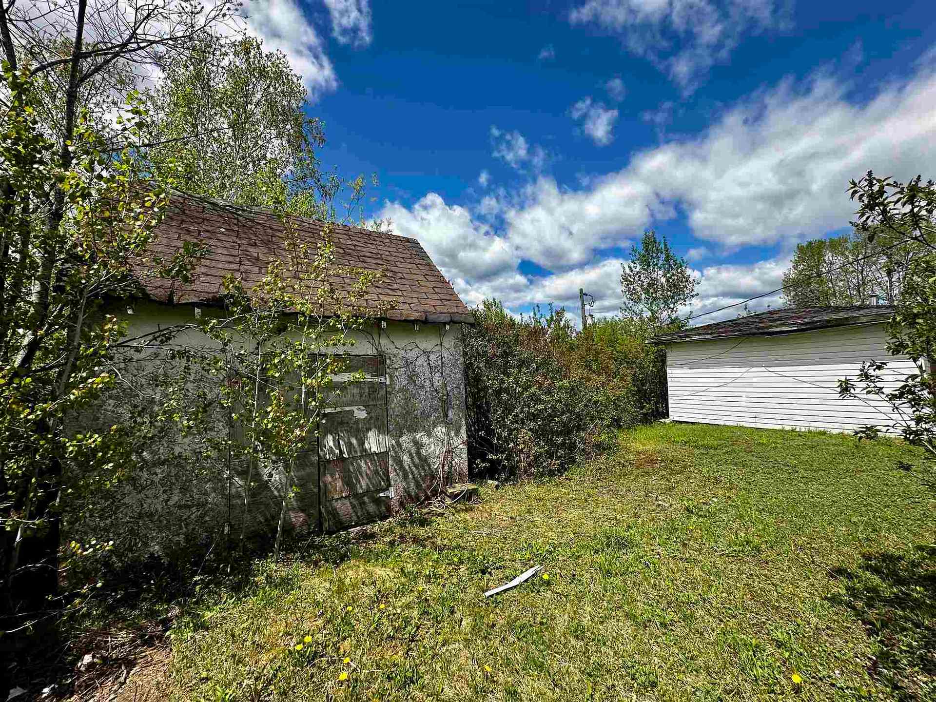 Photo 3 of 12 Lauzon Crescent, Elliot Lake — HOMEH