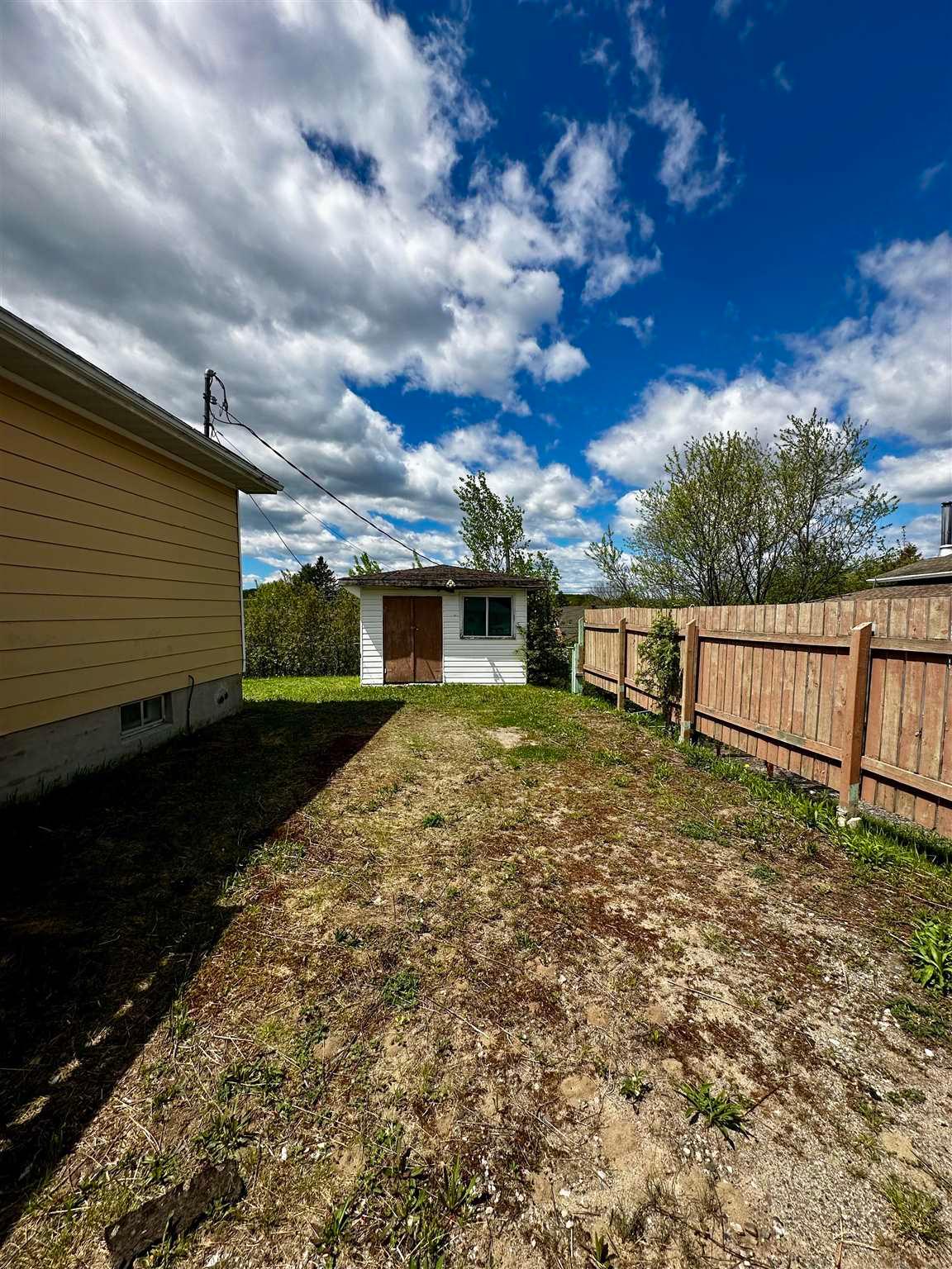 Photo 6 of 12 Lauzon Crescent, Elliot Lake — HOMEH