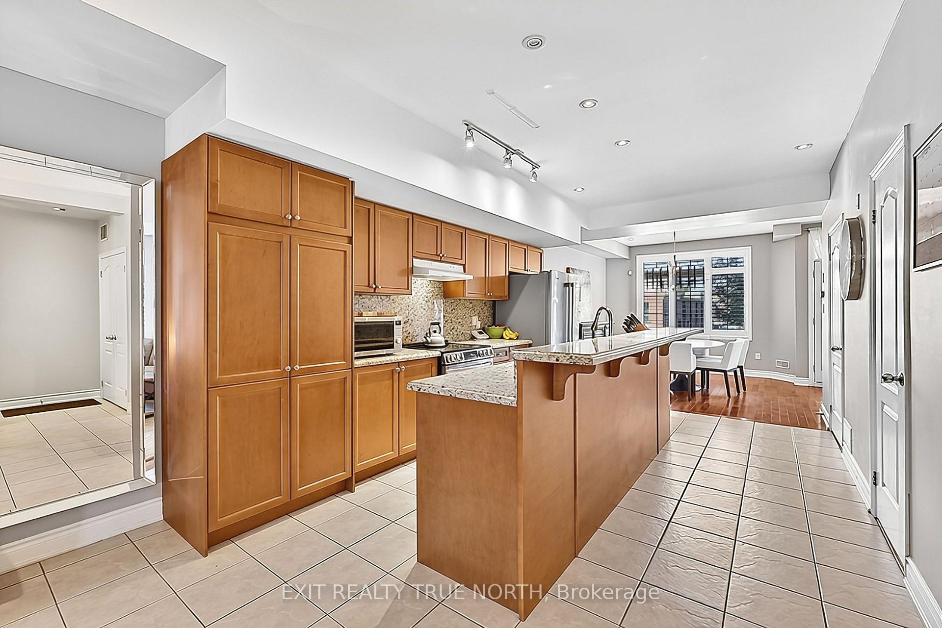 Photo 15 of 2080 Pine Street, Burlington, Brant — HOMEH