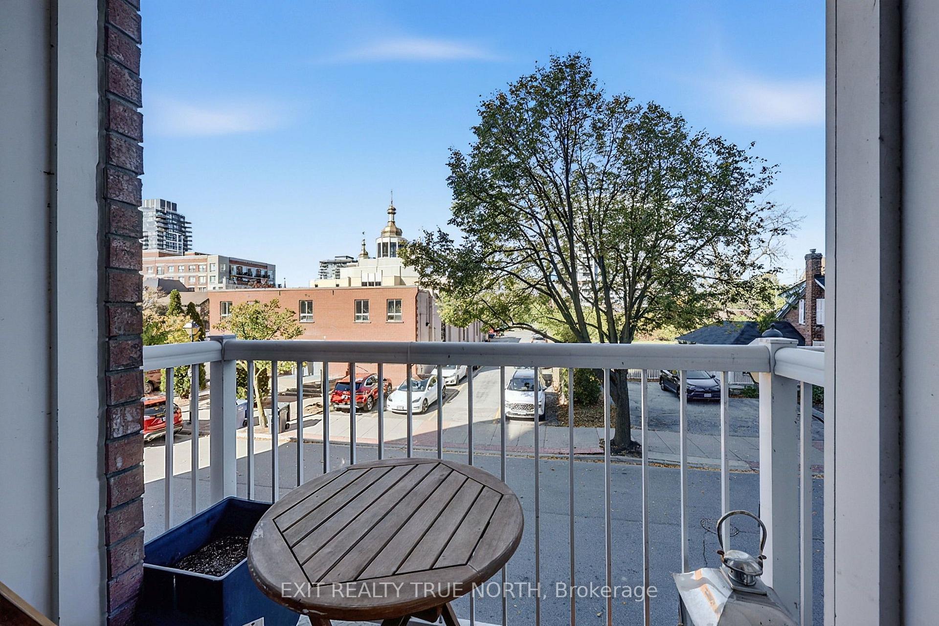 Photo 19 of 2080 Pine Street, Burlington, Brant — HOMEH